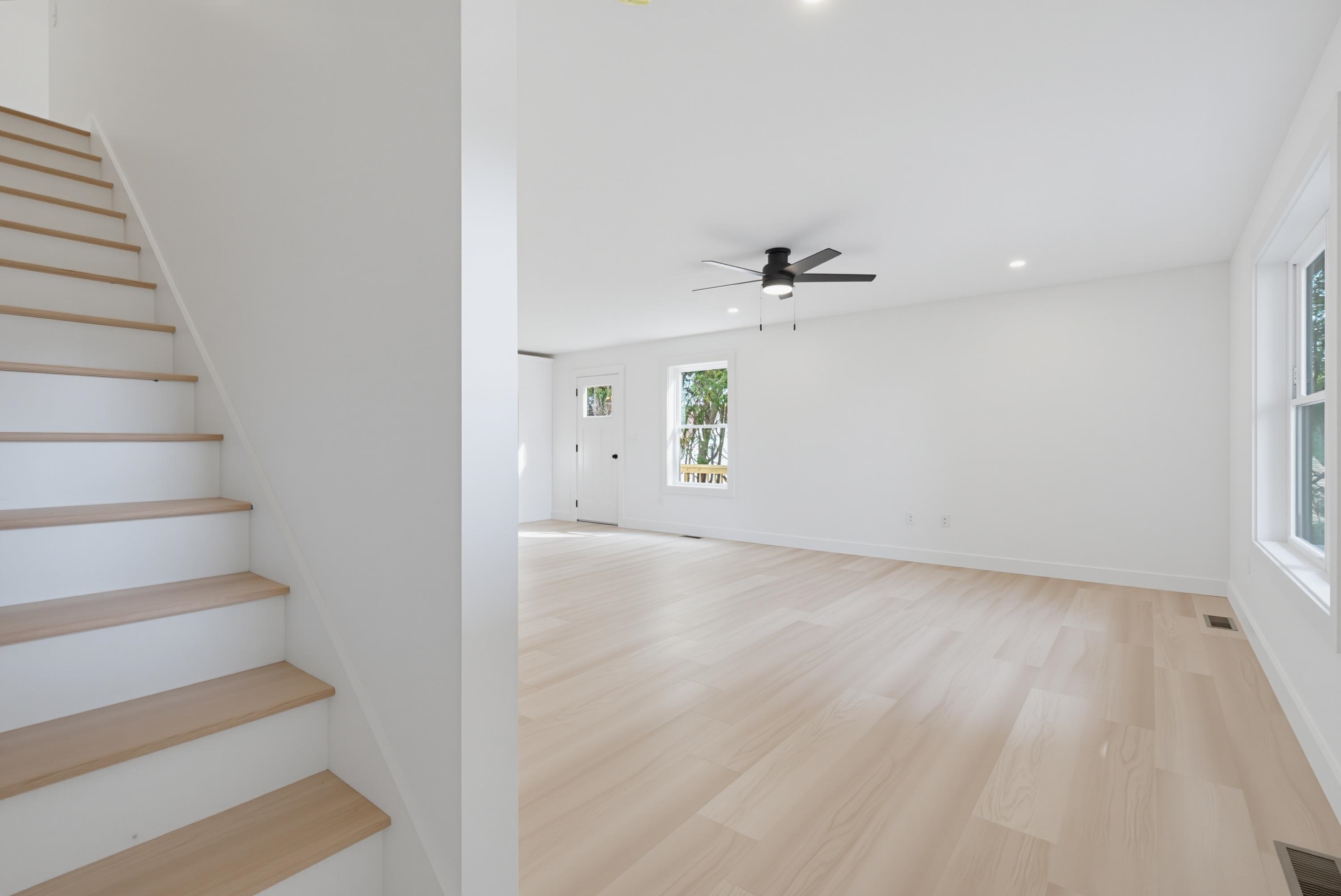 6 Swan Street Property Photo 25