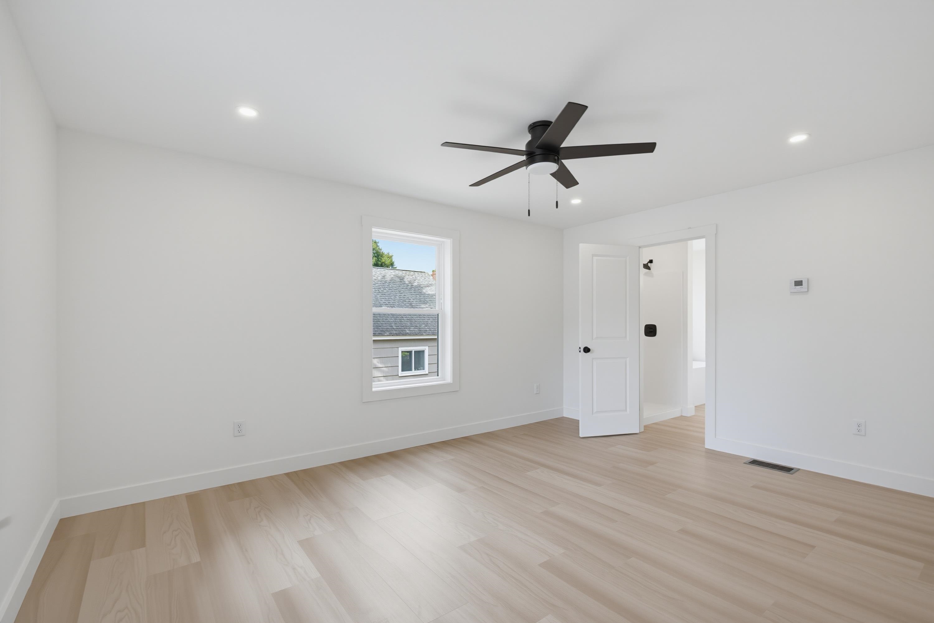 6 Swan Street Property Photo 26