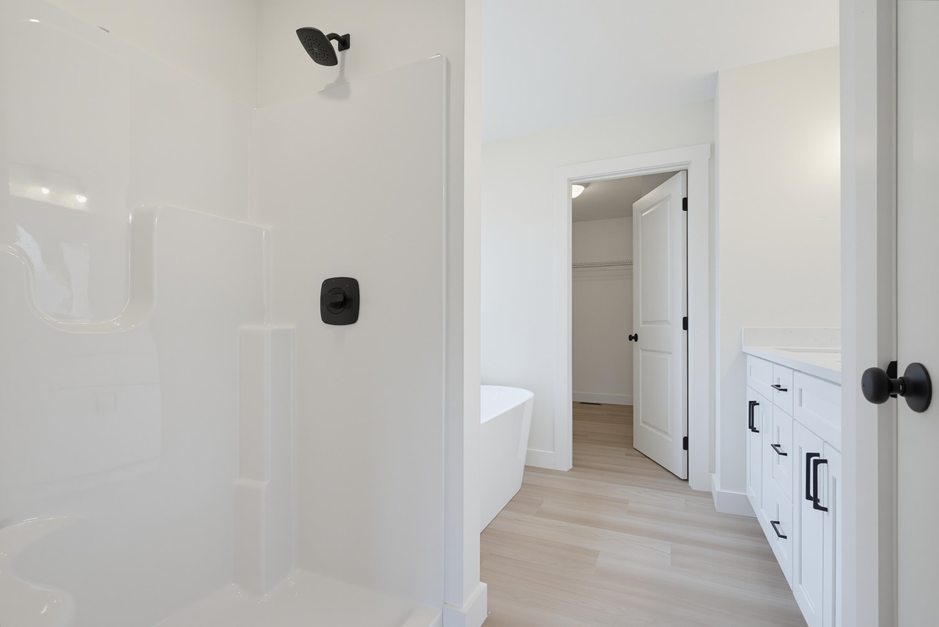 6 Swan Street Property Photo 29