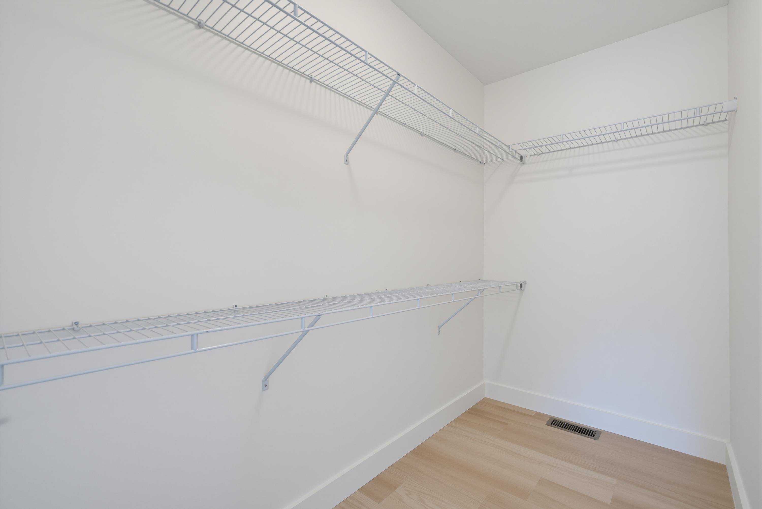 6 Swan Street Property Photo 36