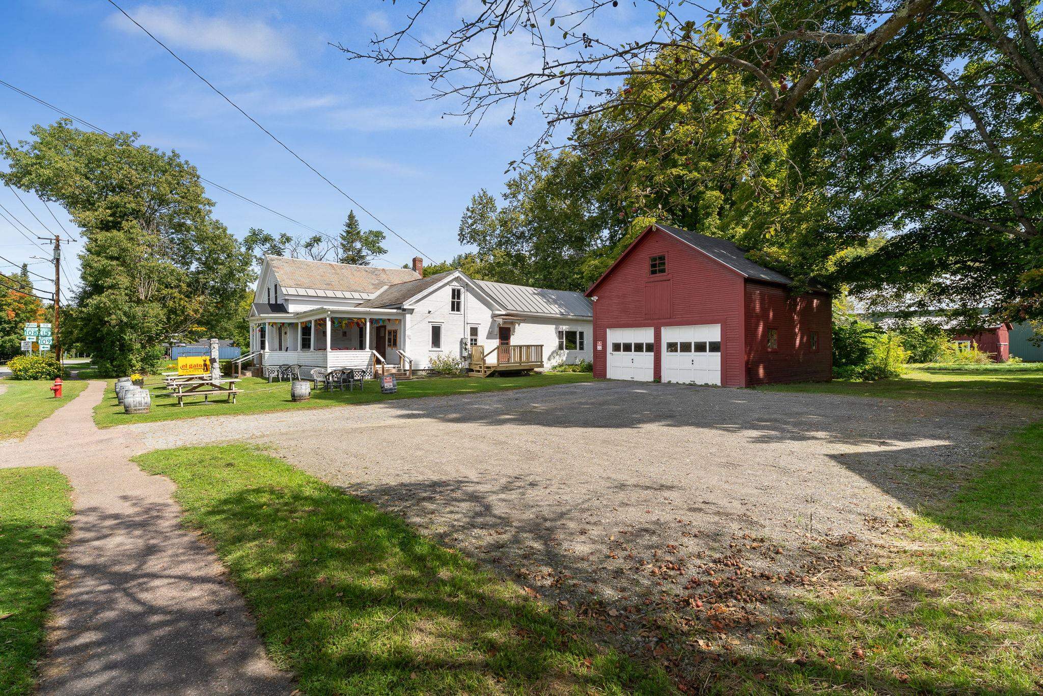 208 Main Street Property Photo 7