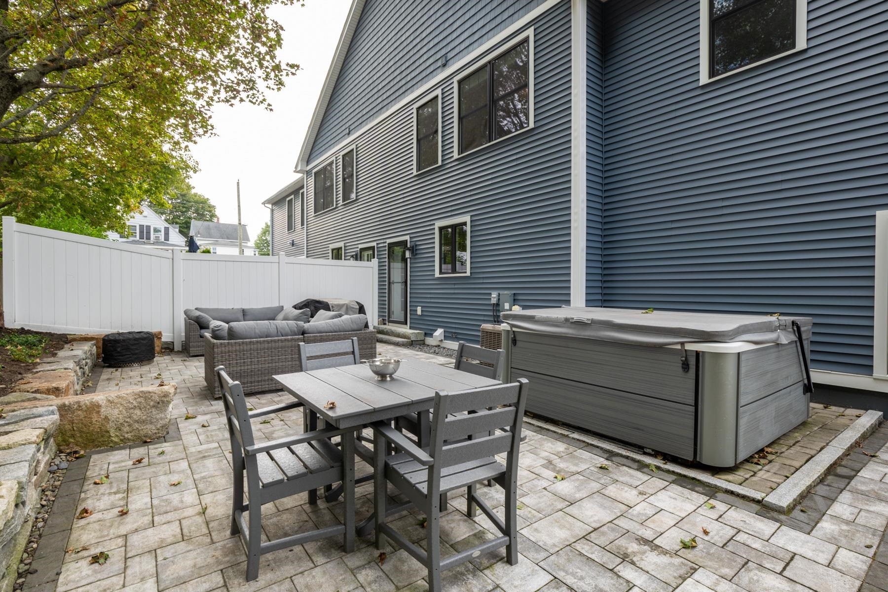 79 Thornton Street Property Photo 34