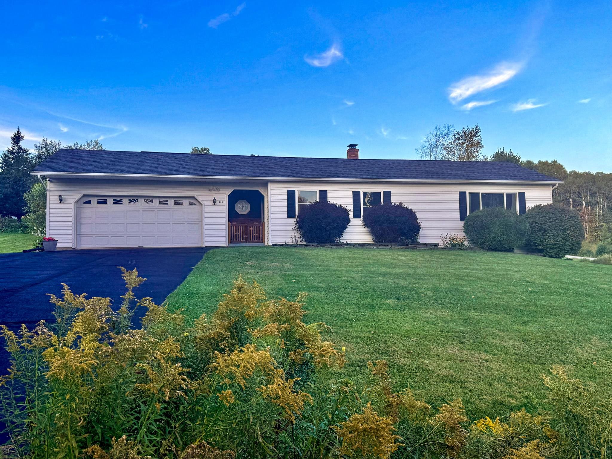 315 East Cobble Hill Road Property Photo 1