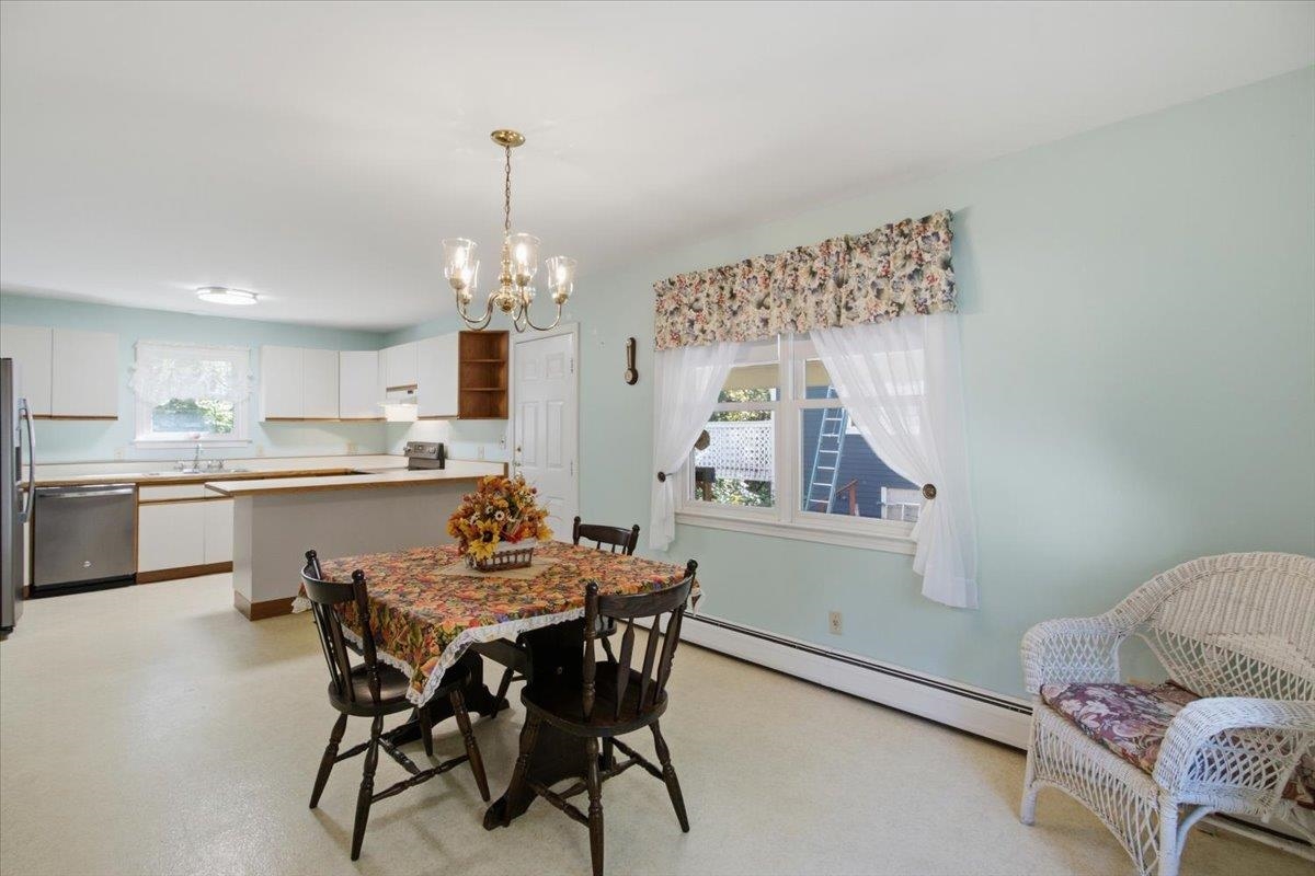 314 Chester Knoll Drive Property Photo 6