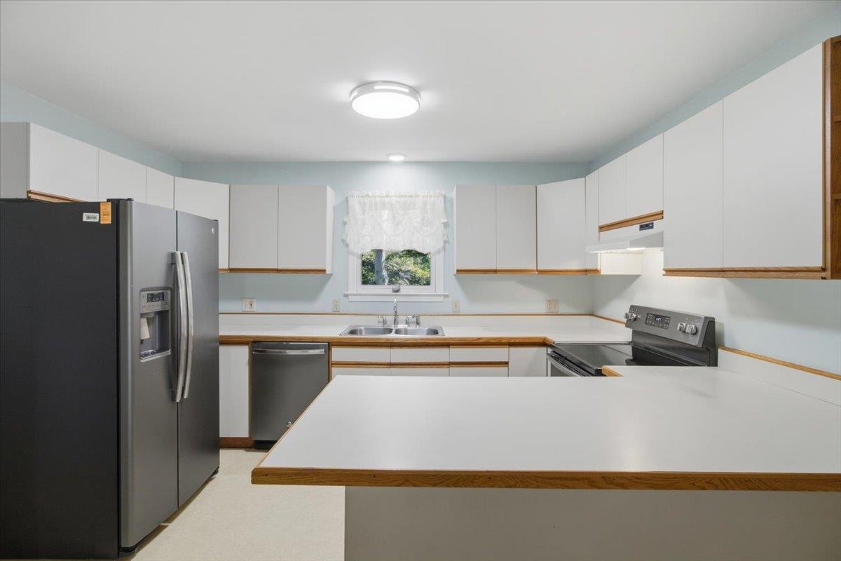 314 Chester Knoll Drive Property Photo 9