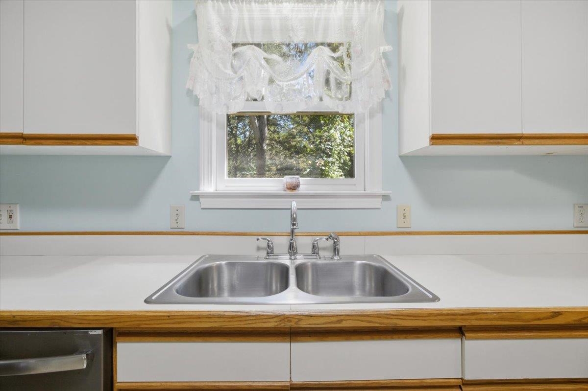 314 Chester Knoll Drive Property Photo 11