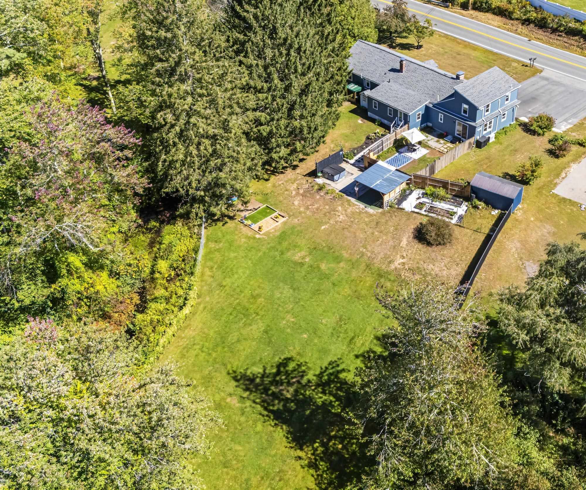 225 Shannon Road Property Photo 6