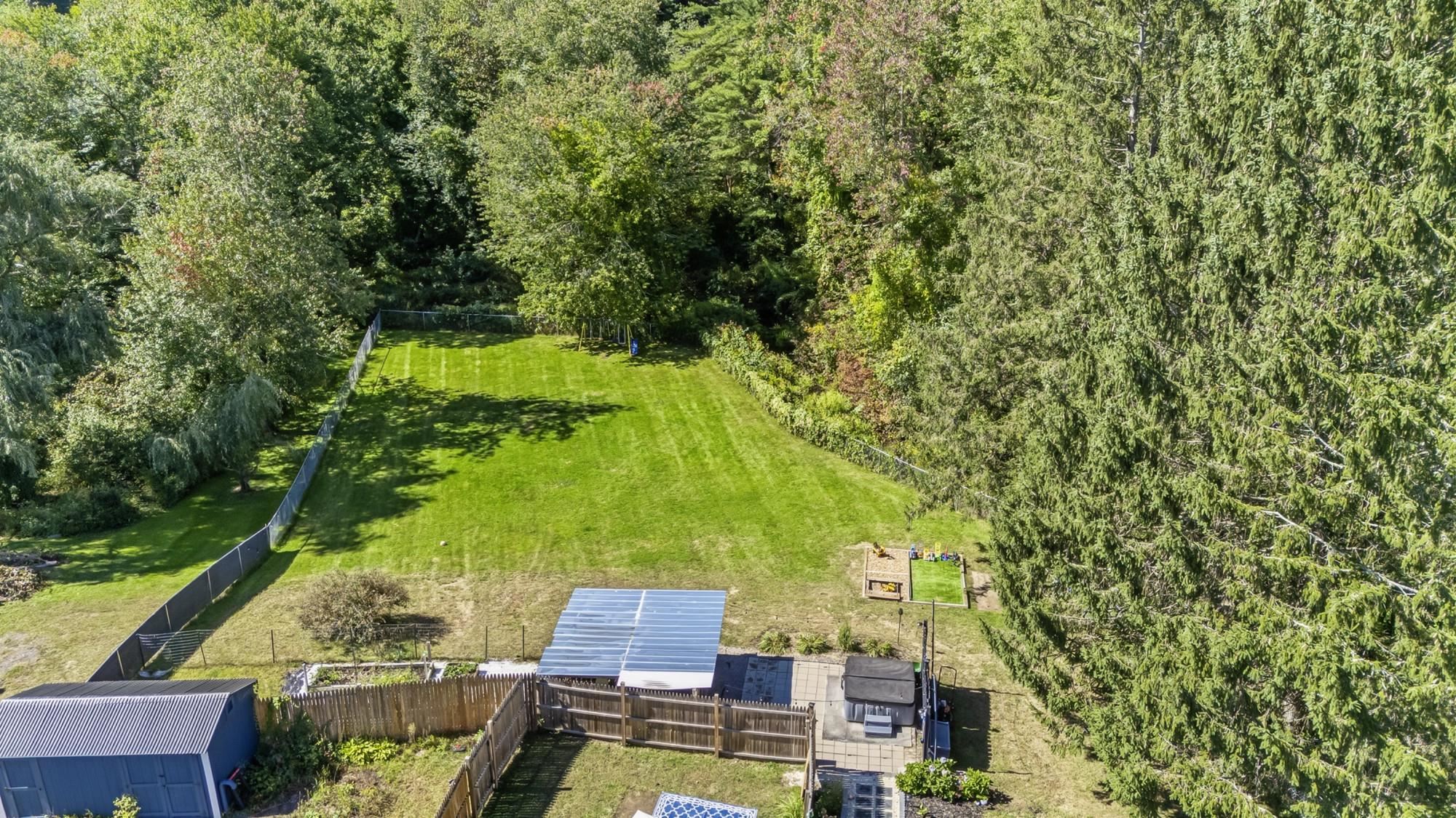 225 Shannon Road Property Photo 8