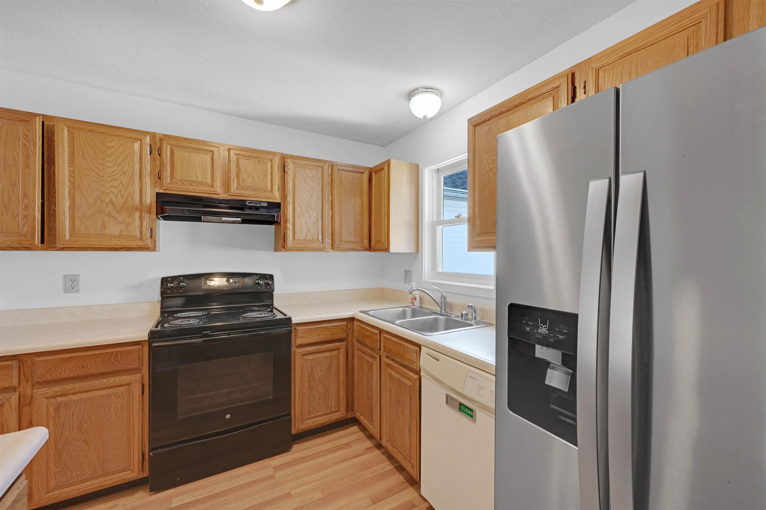 84 Saybrook Road Property Photo 3