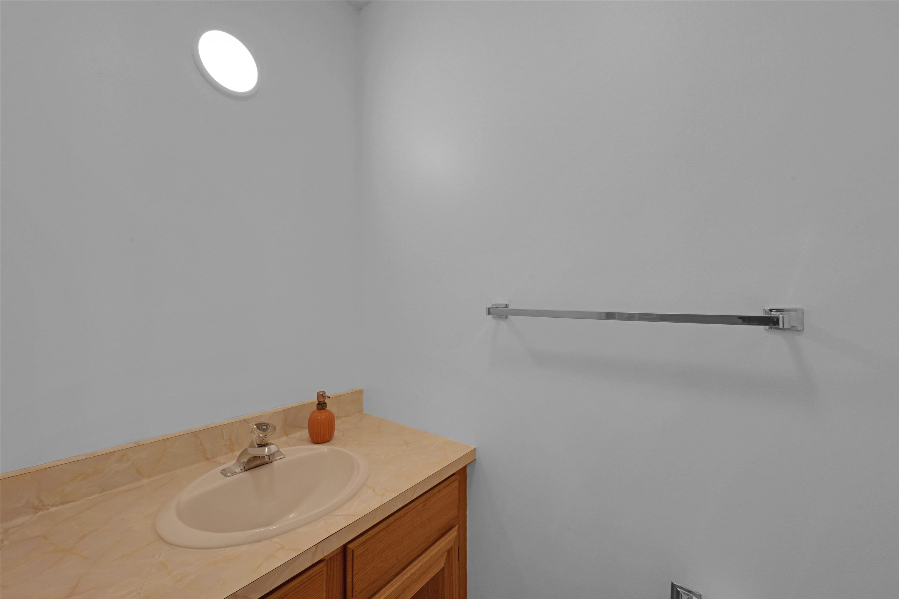 84 Saybrook Road Property Photo 15