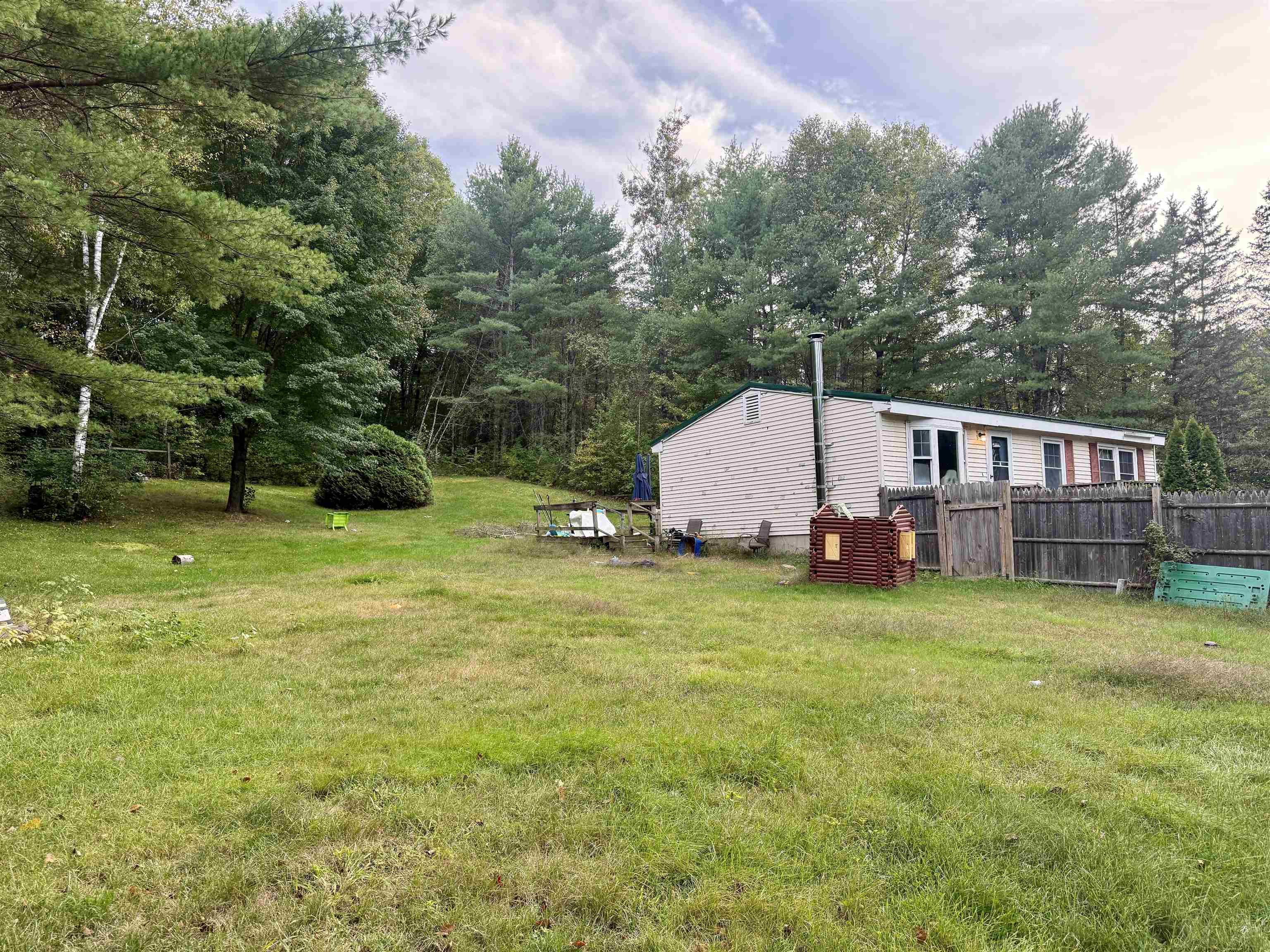 549 Union Road Property Photo 2