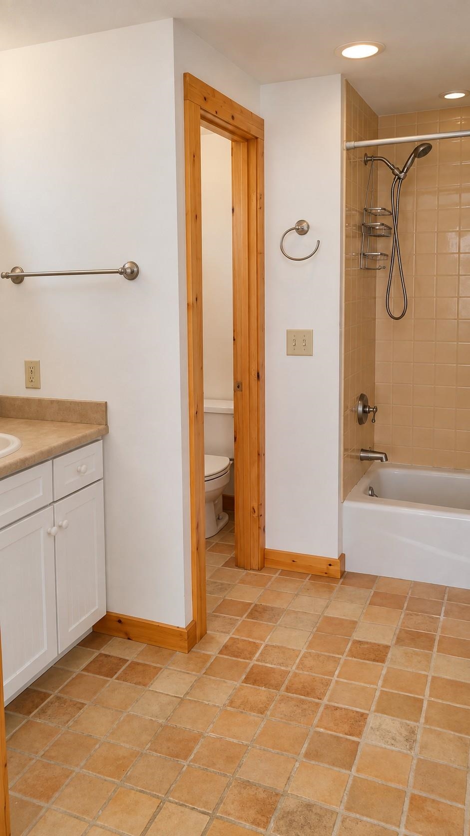 190 Depot Street Property Photo 13