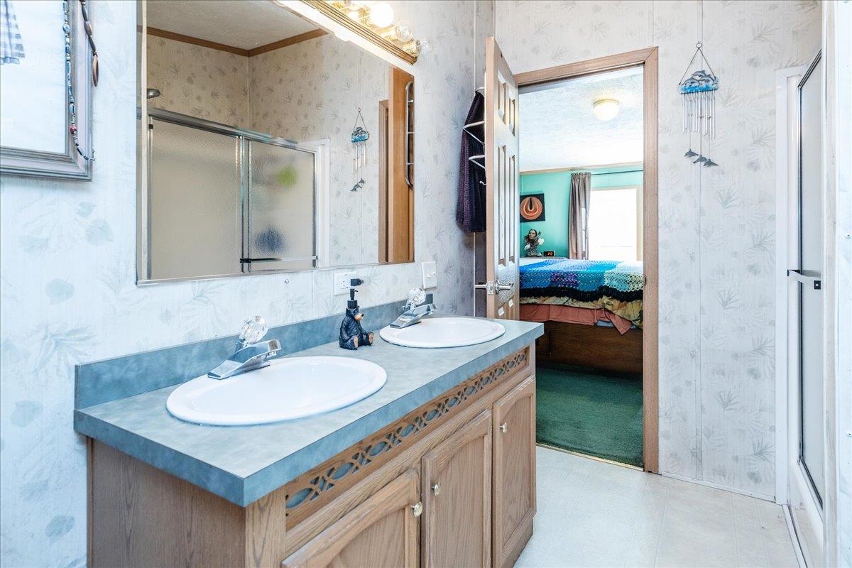 11 Allen Street Property Photo 23