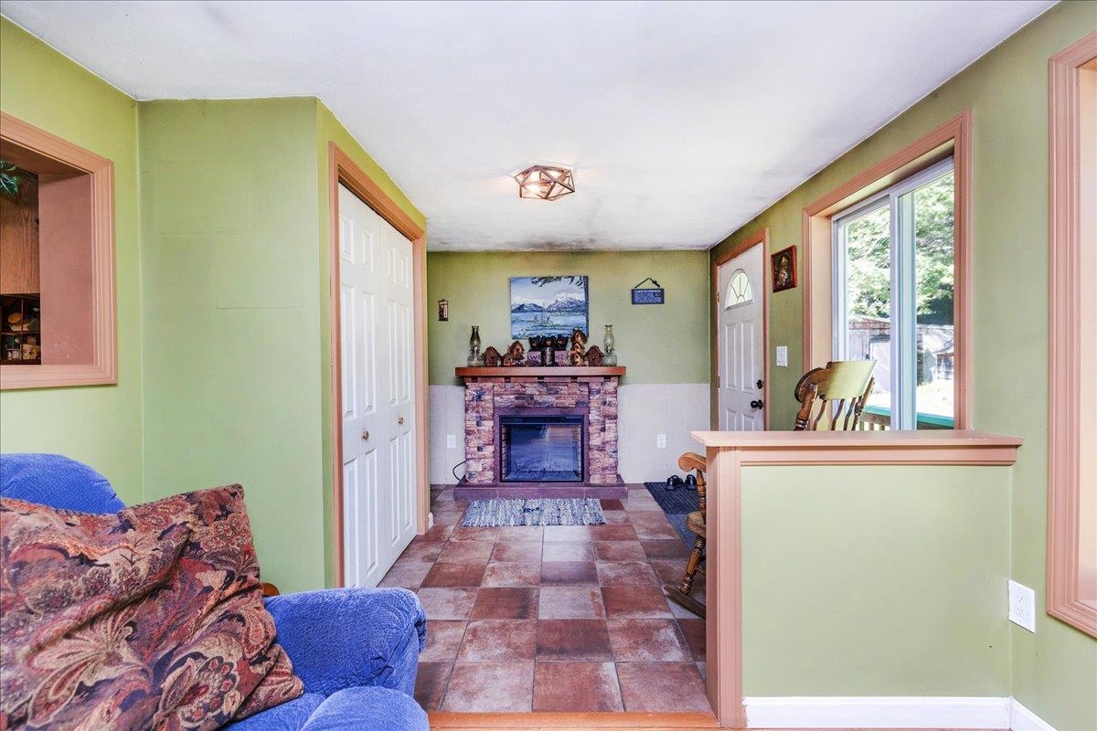 11 Allen Street Property Photo 34