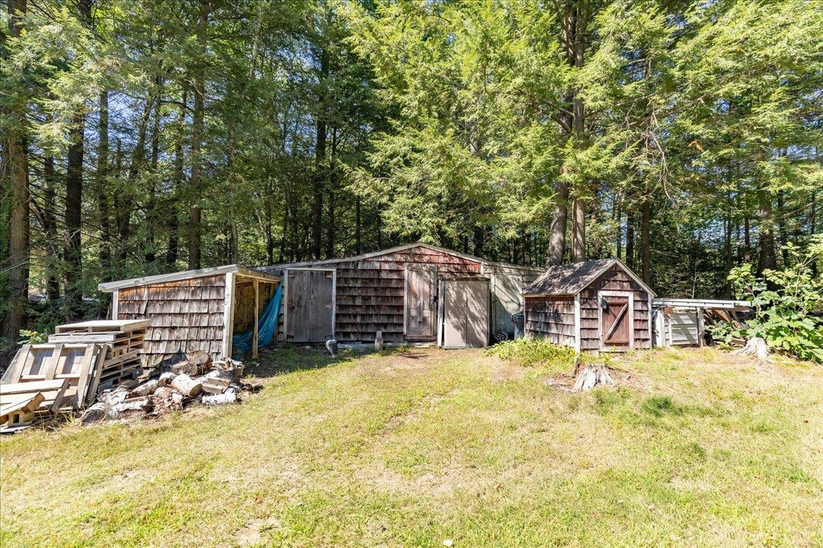11 Allen Street Property Photo 41