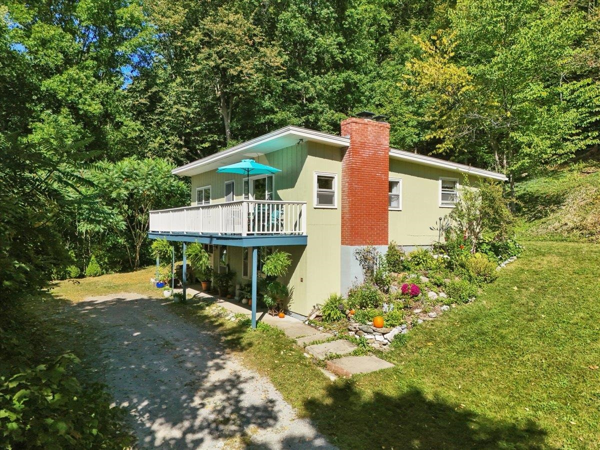 114 Root Road Property Photo 2