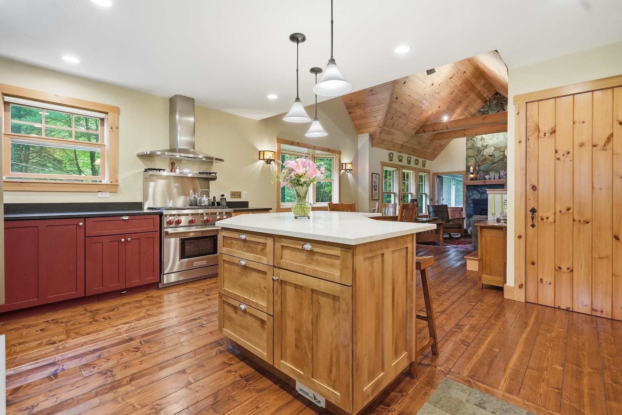 1369 West Hill Road Property Photo 8