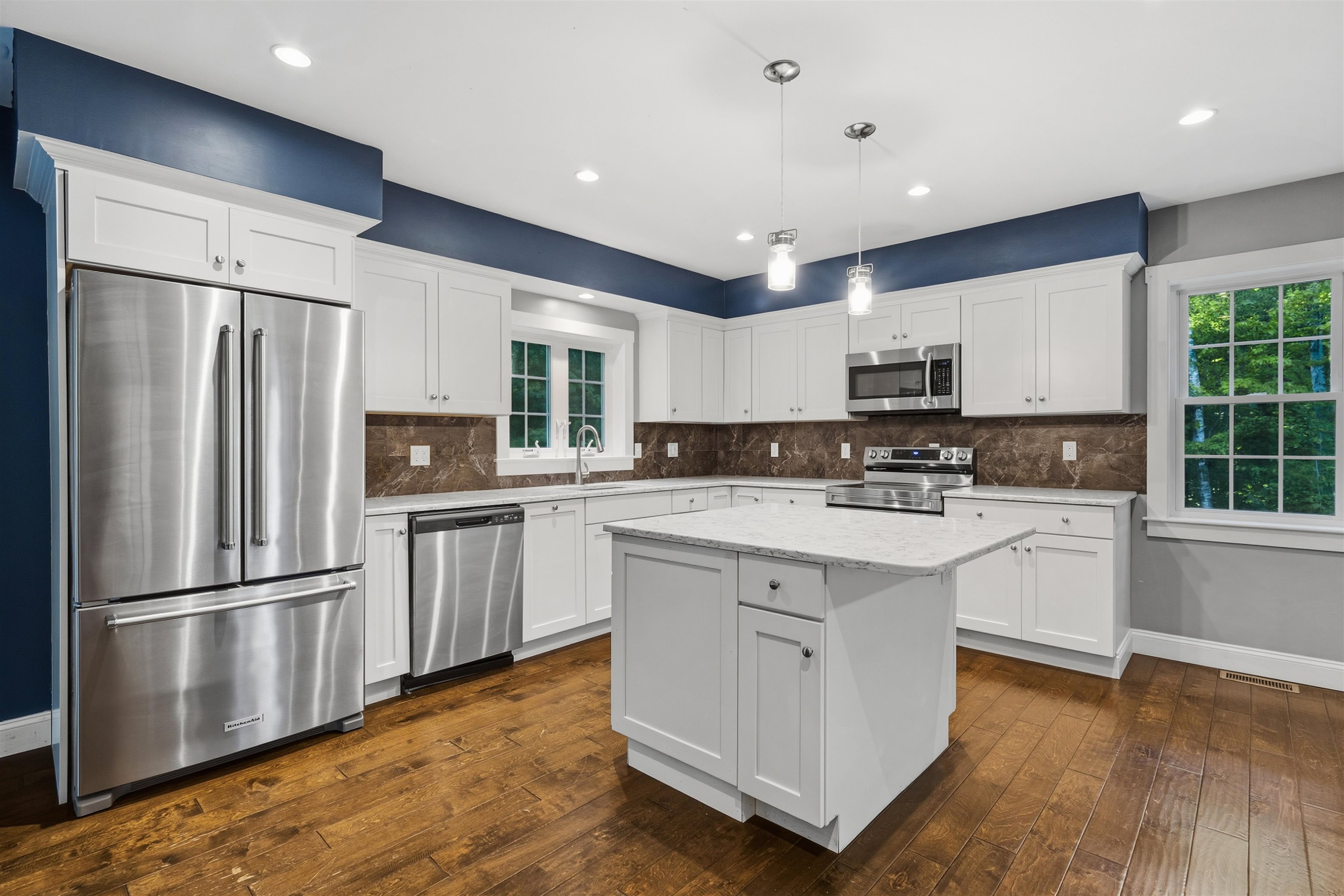 88 White Birch Drive Property Photo 3