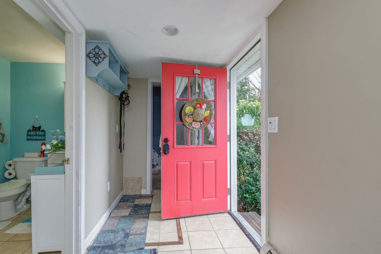 8 Poplar Street Property Photo 3