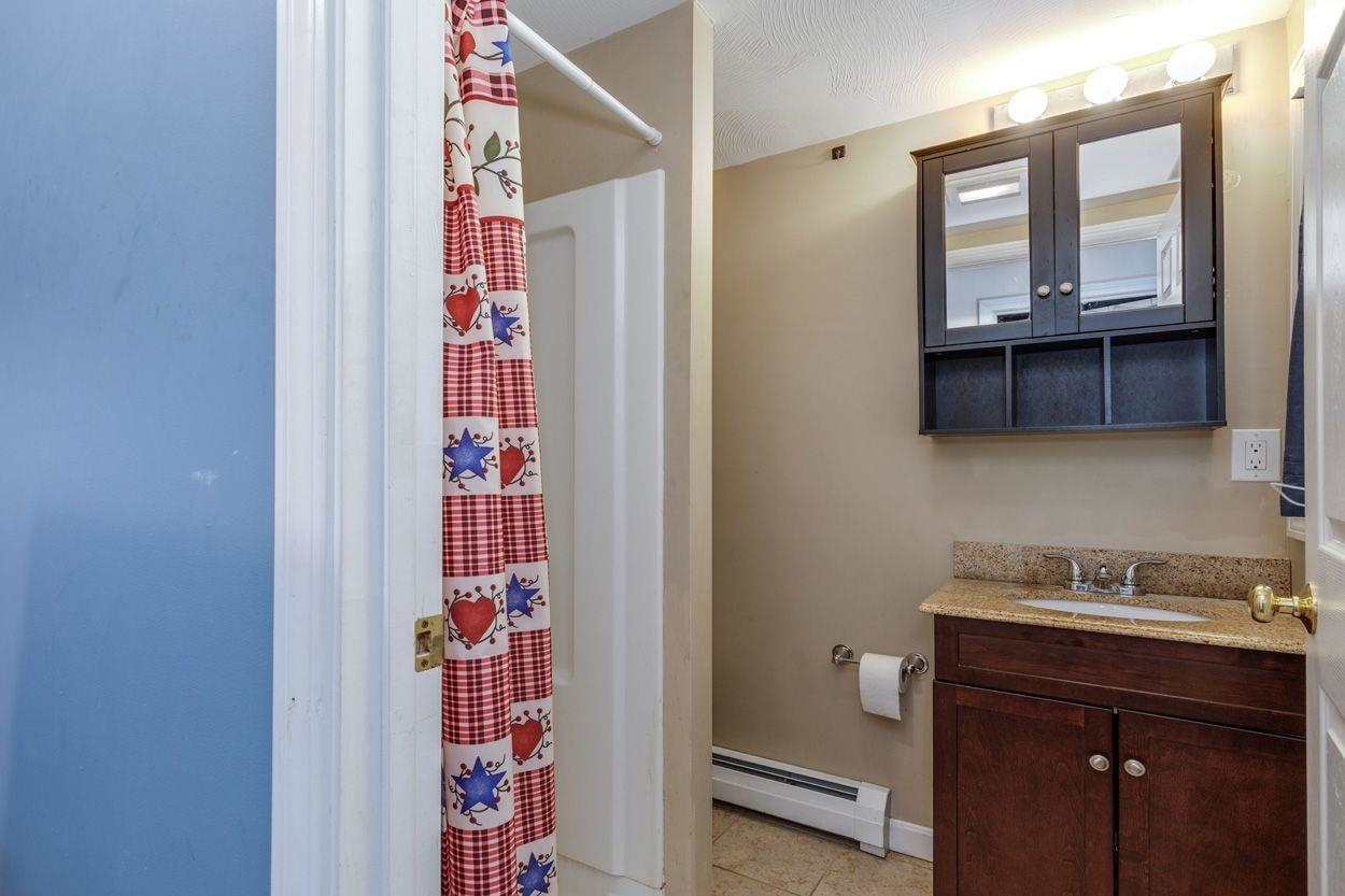 8 Poplar Street Property Photo 10