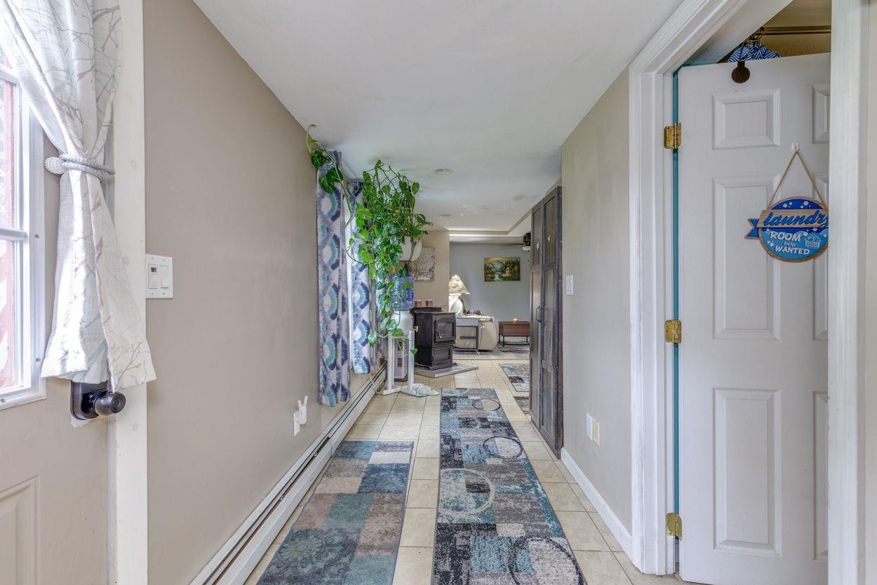 8 Poplar Street Property Photo 11