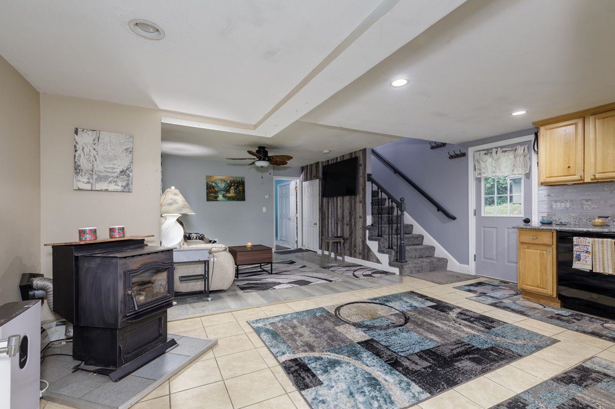 8 Poplar Street Property Photo 15