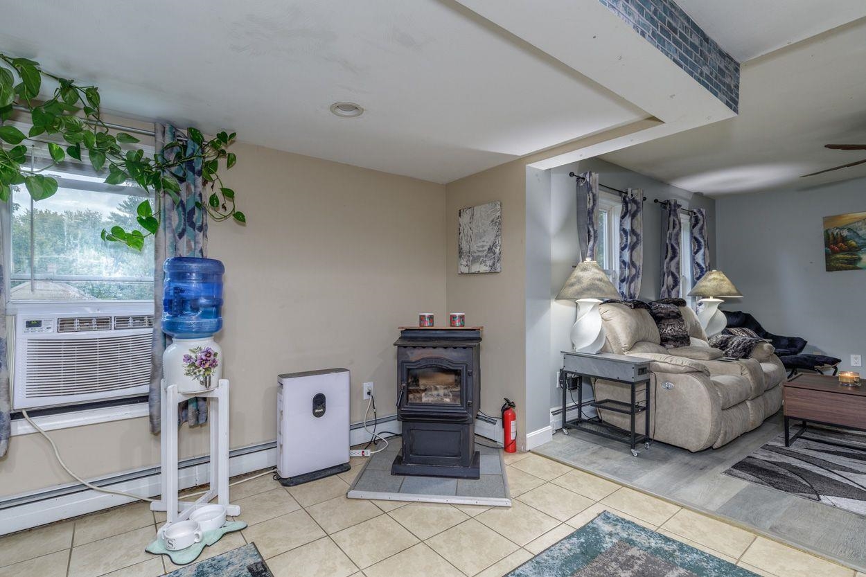 8 Poplar Street Property Photo 19