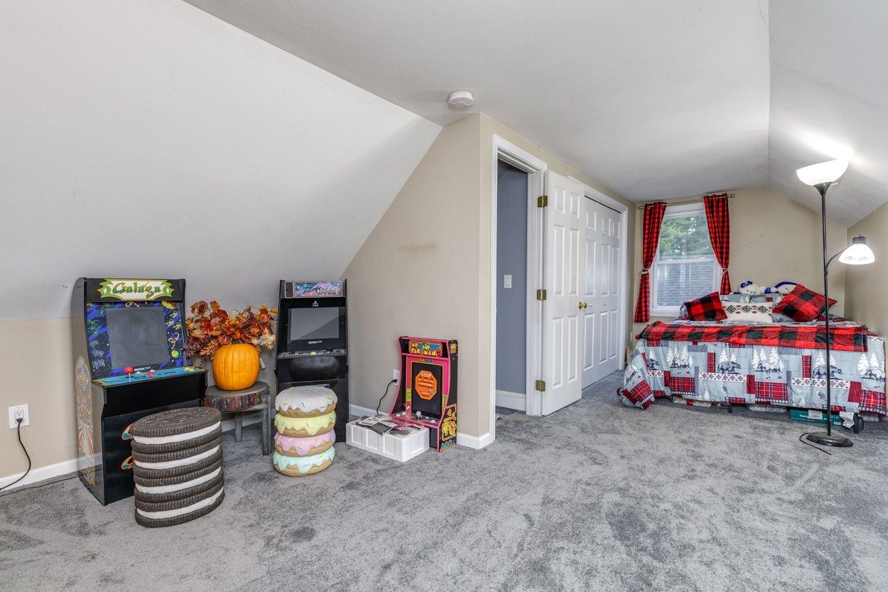 8 Poplar Street Property Photo 26
