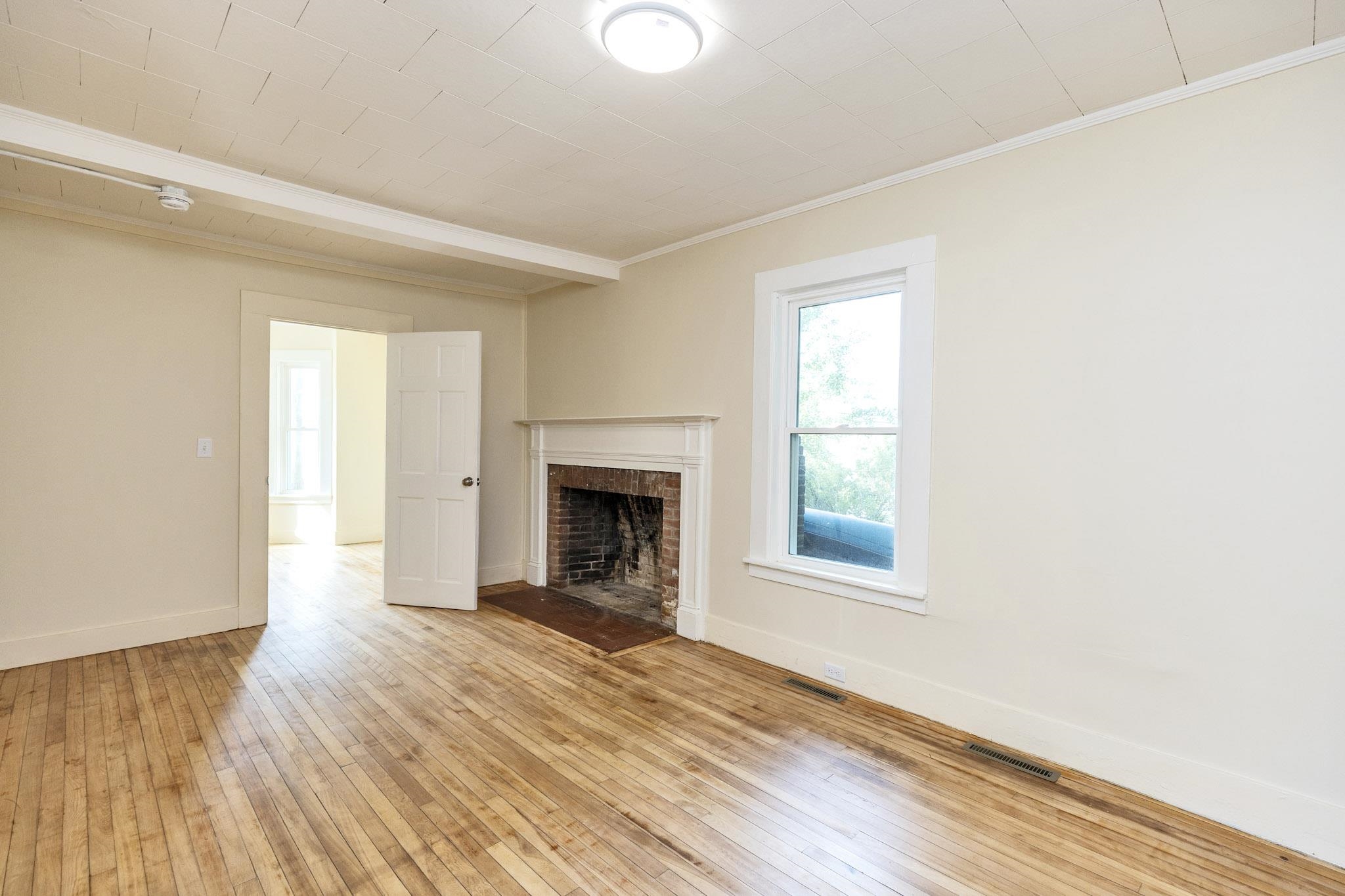 15 Union Street Property Photo 5