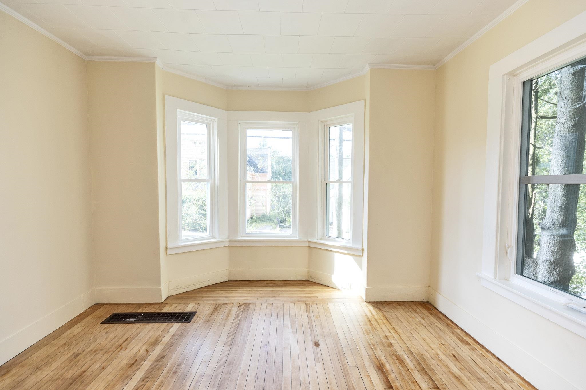 15 Union Street Property Photo 8