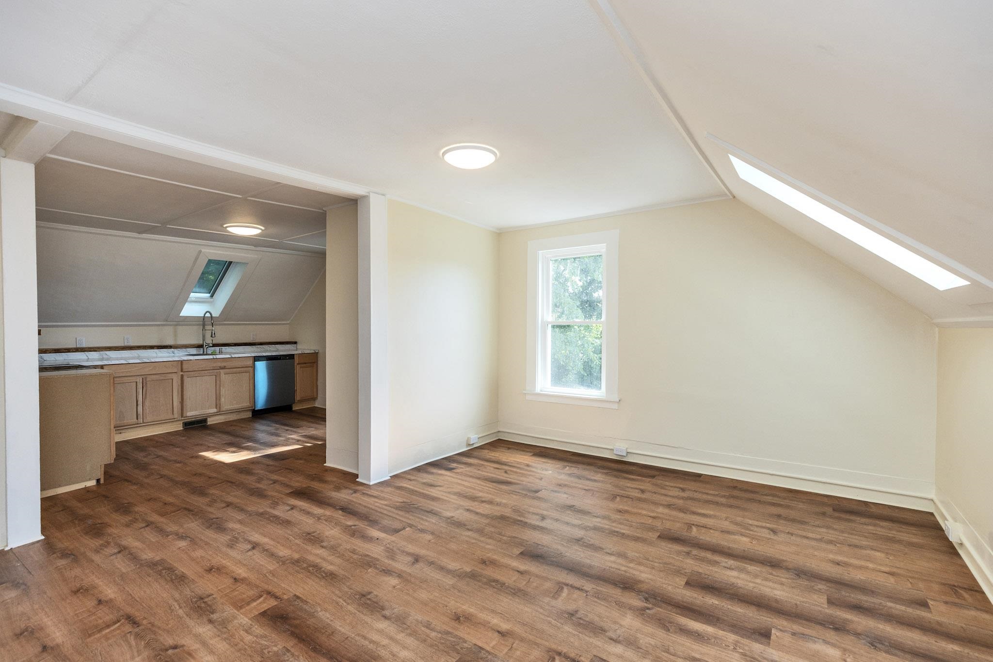15 Union Street Property Photo 11