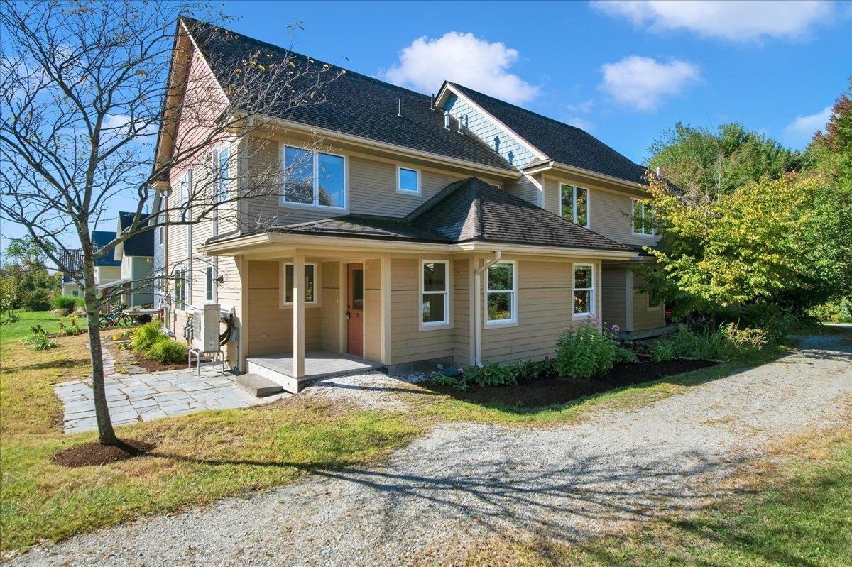 24 Common Way Property Photo 1