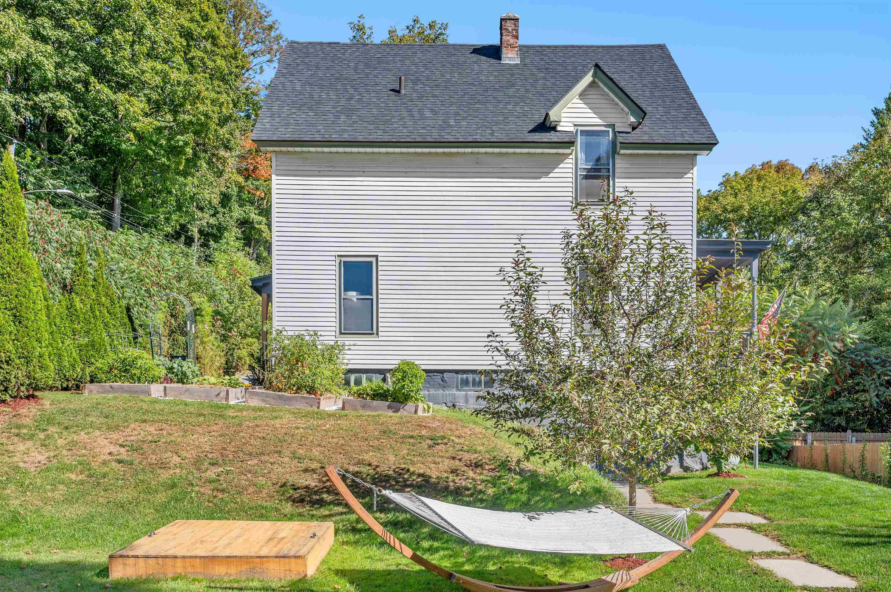 5 Elmwood Avenue Property Photo 20