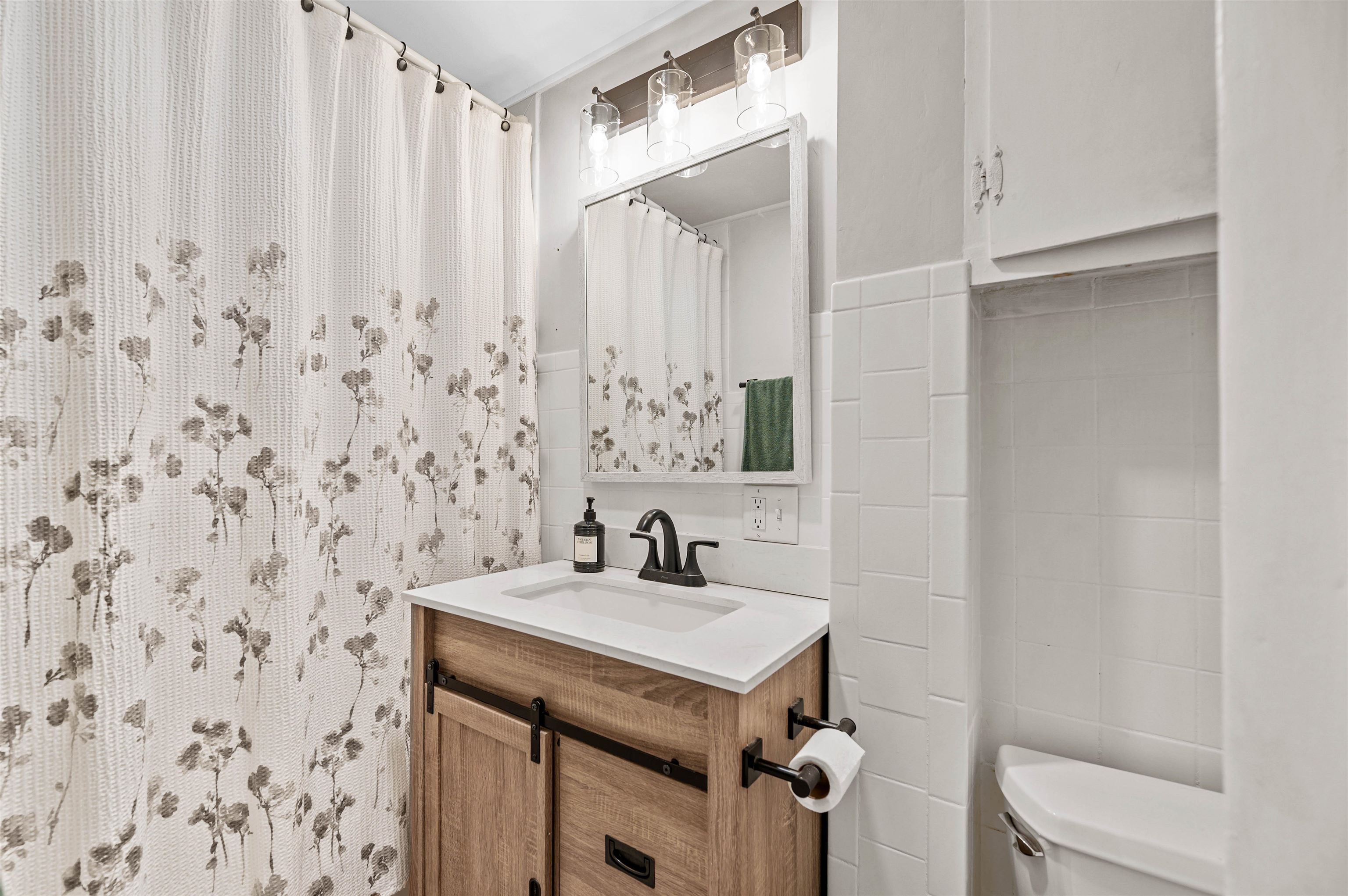 5 Elmwood Avenue Property Photo 44