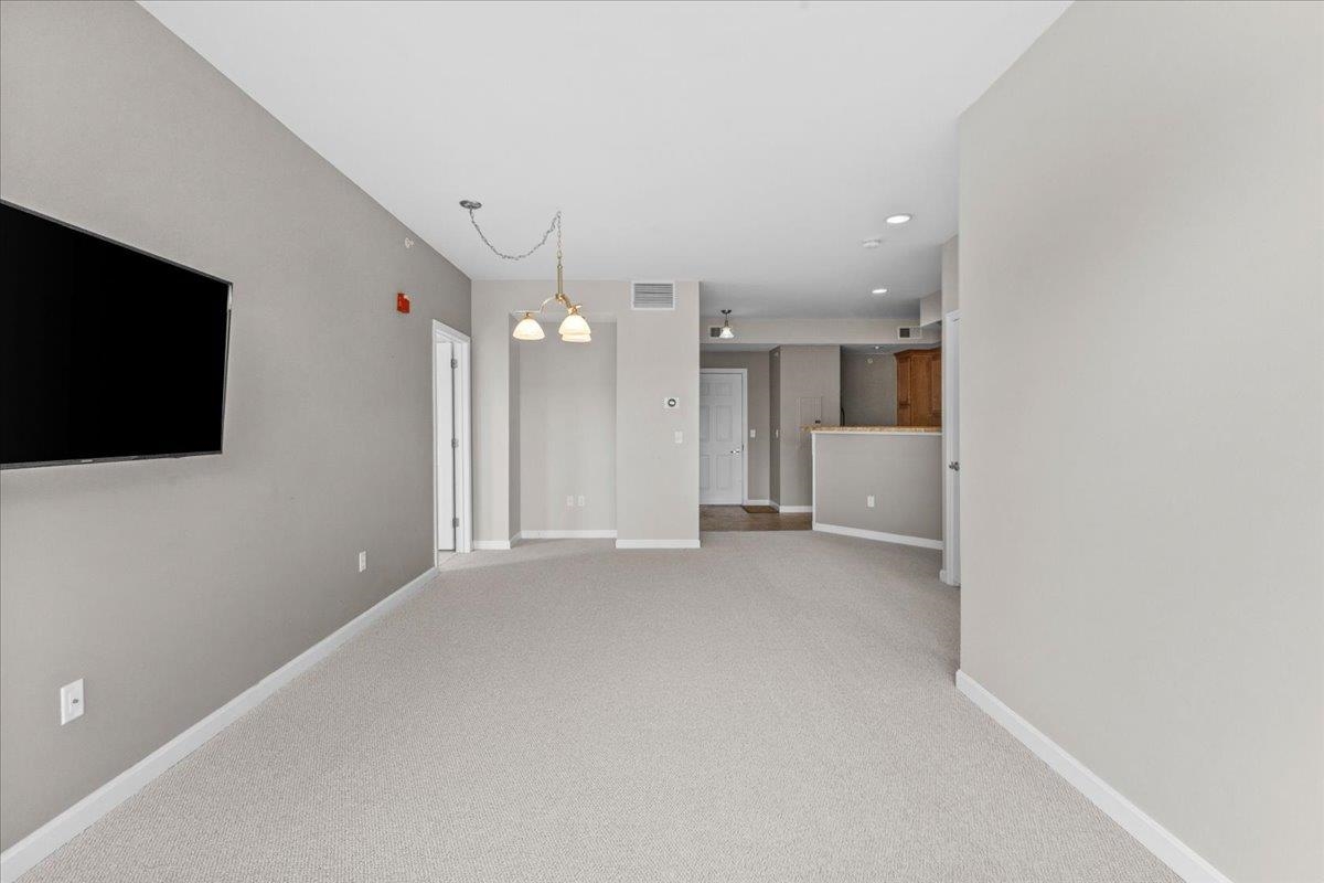 160 Wiley Road Property Photo 17