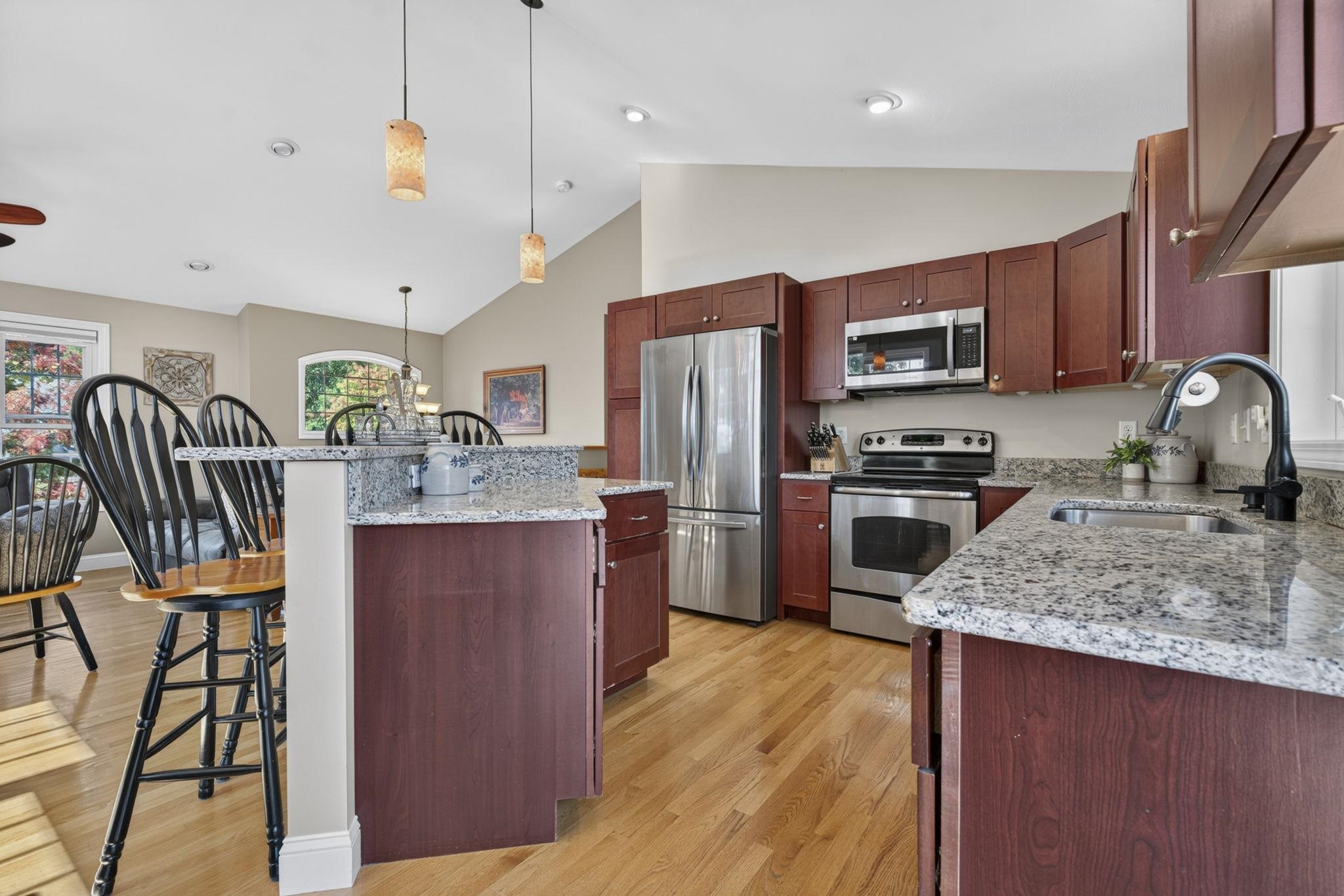 72 S Gray Court Property Photo 2