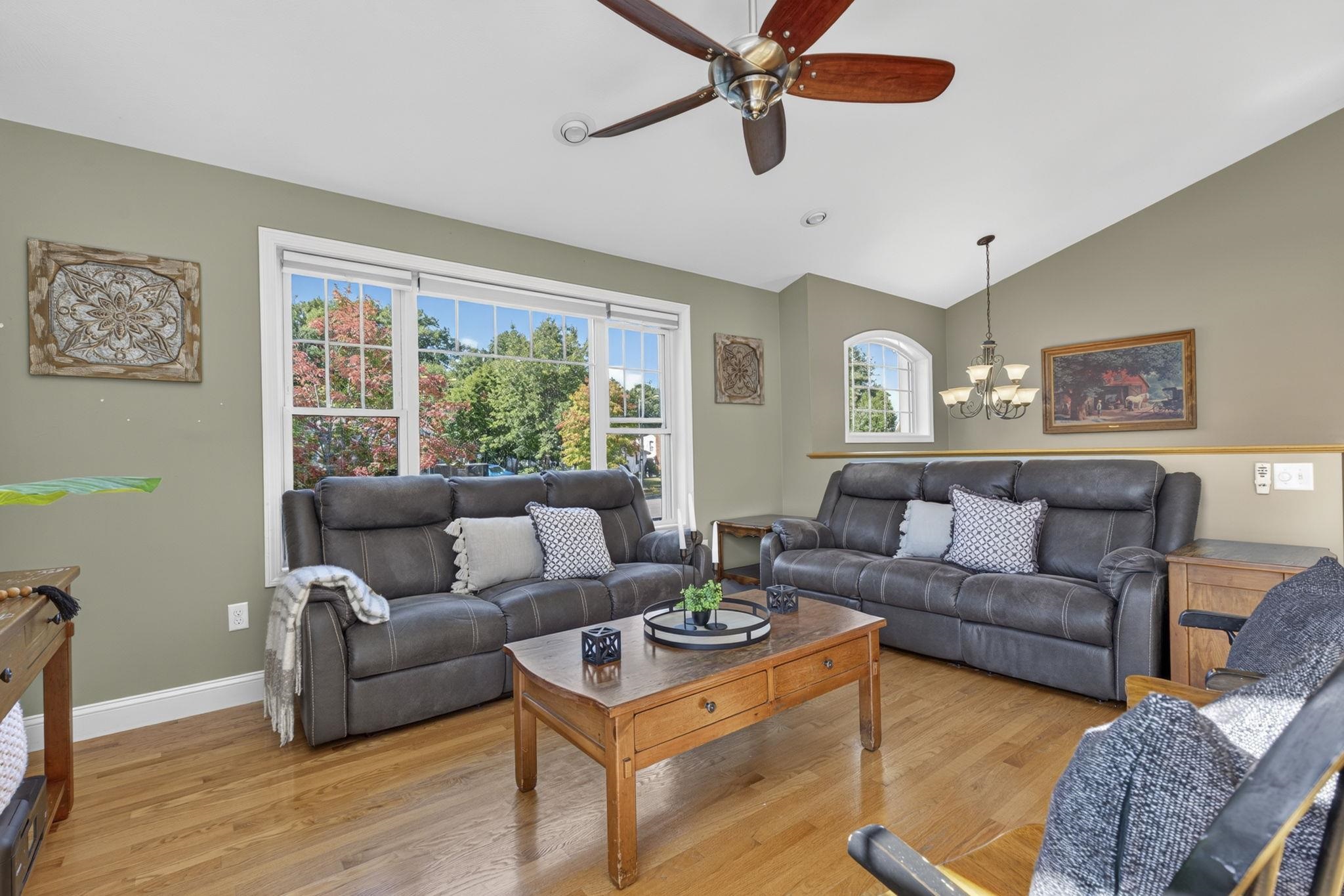 72 S Gray Court Property Photo 10