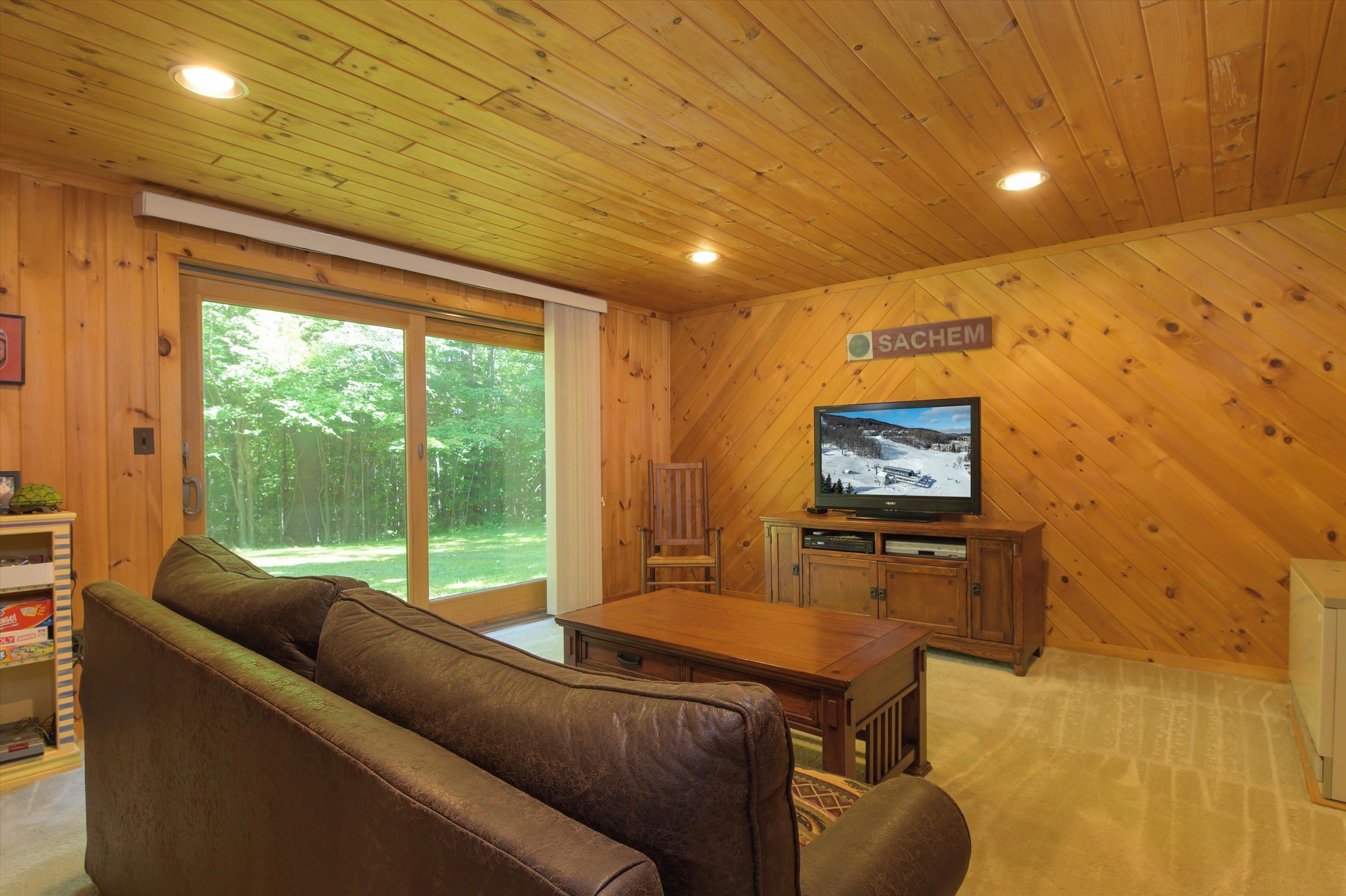 667 West Hill Road Property Photo 19