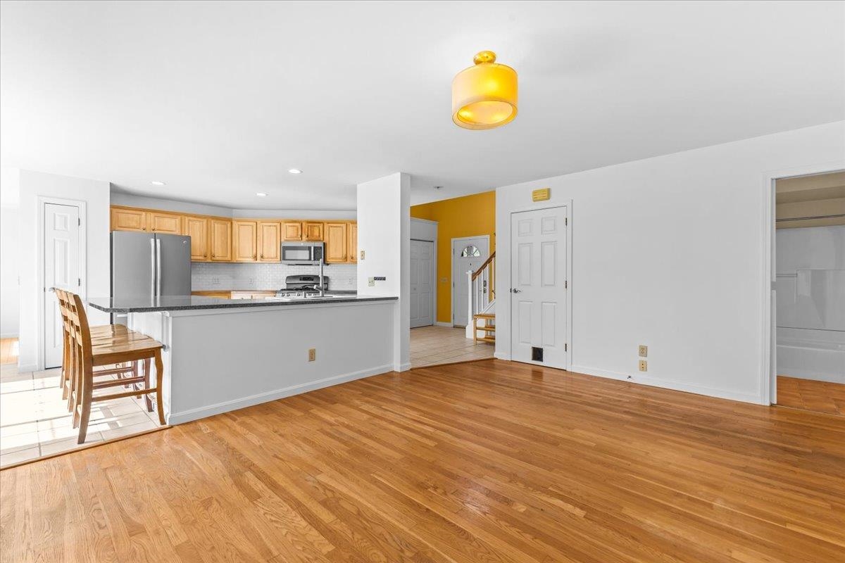 6 Weathersfield Bow Property Photo 11