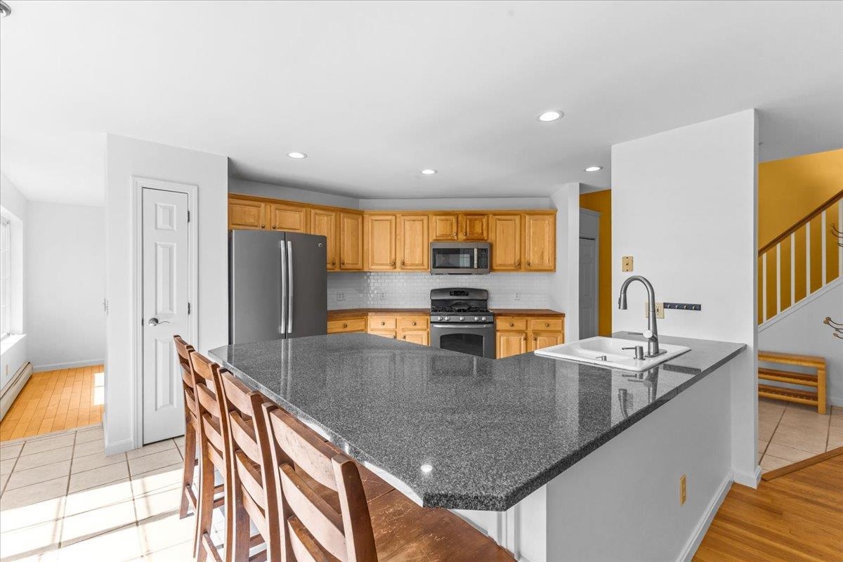6 Weathersfield Bow Property Photo 16