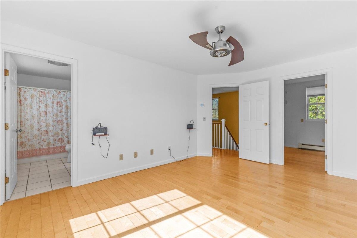6 Weathersfield Bow Property Photo 29