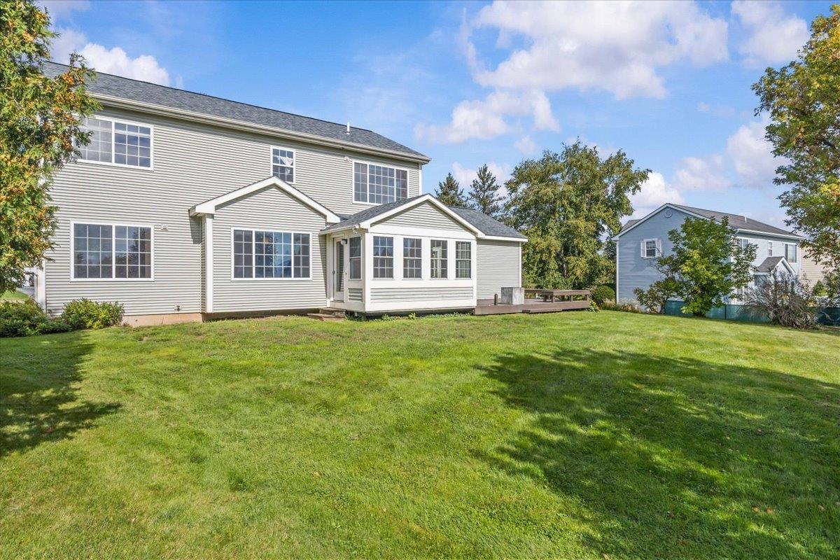 6 Weathersfield Bow Property Photo 41
