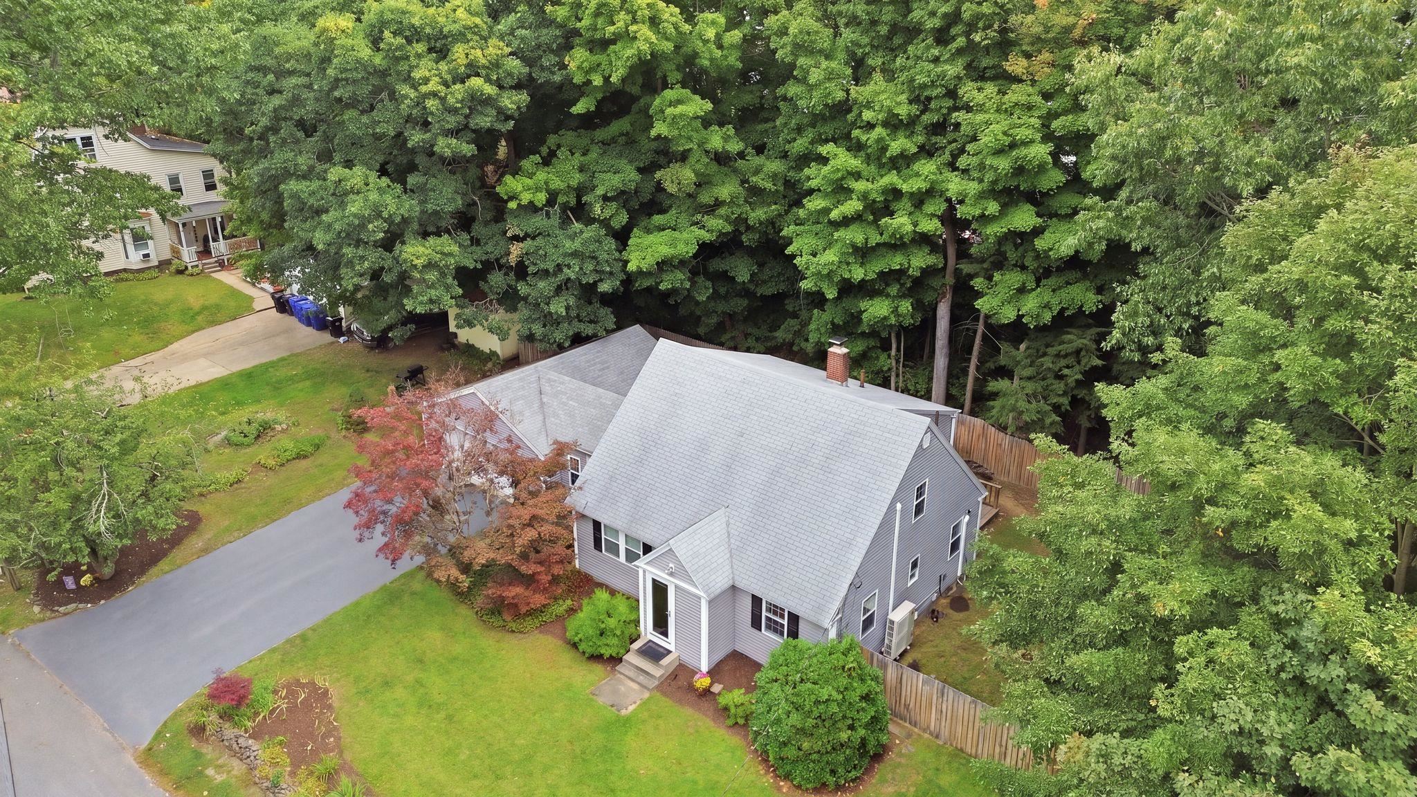 18 Maple Avenue Property Photo 1