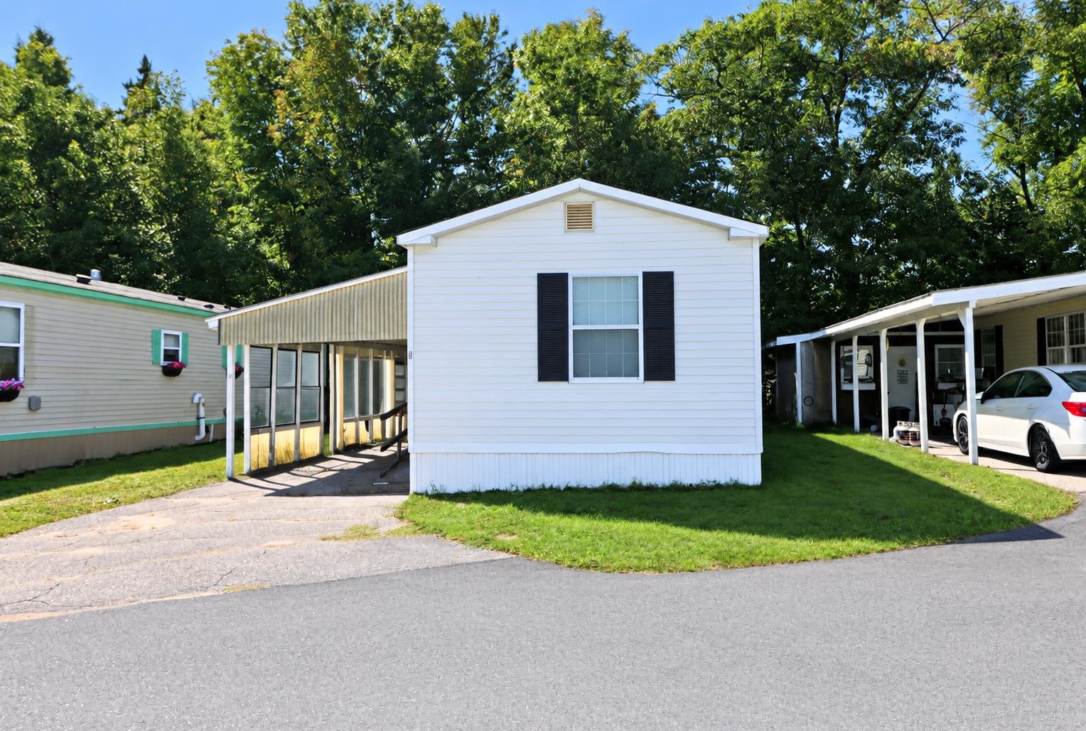 141 Lancaster Road Property Photo 2
