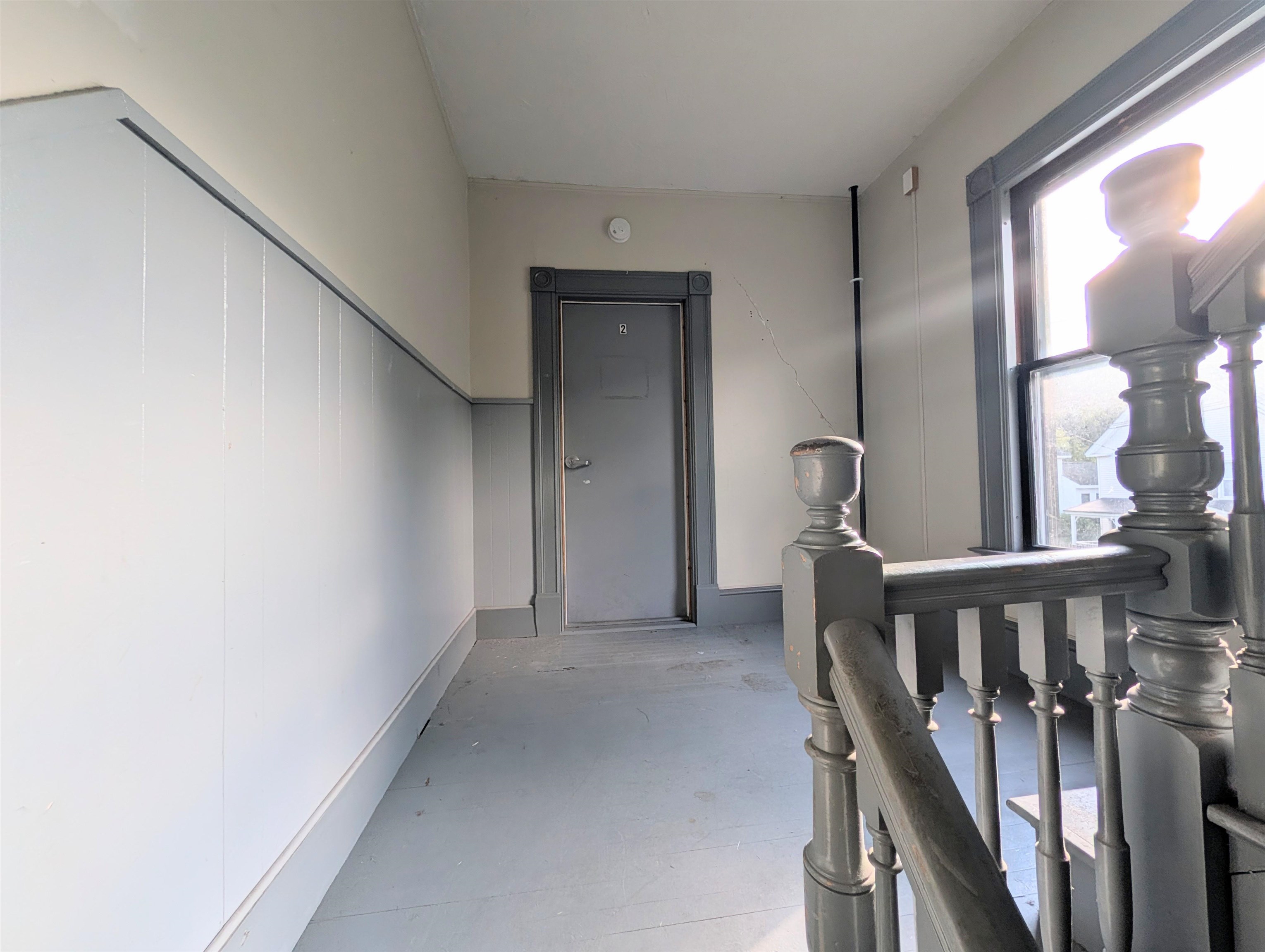 400 Cliff Street Property Photo 4
