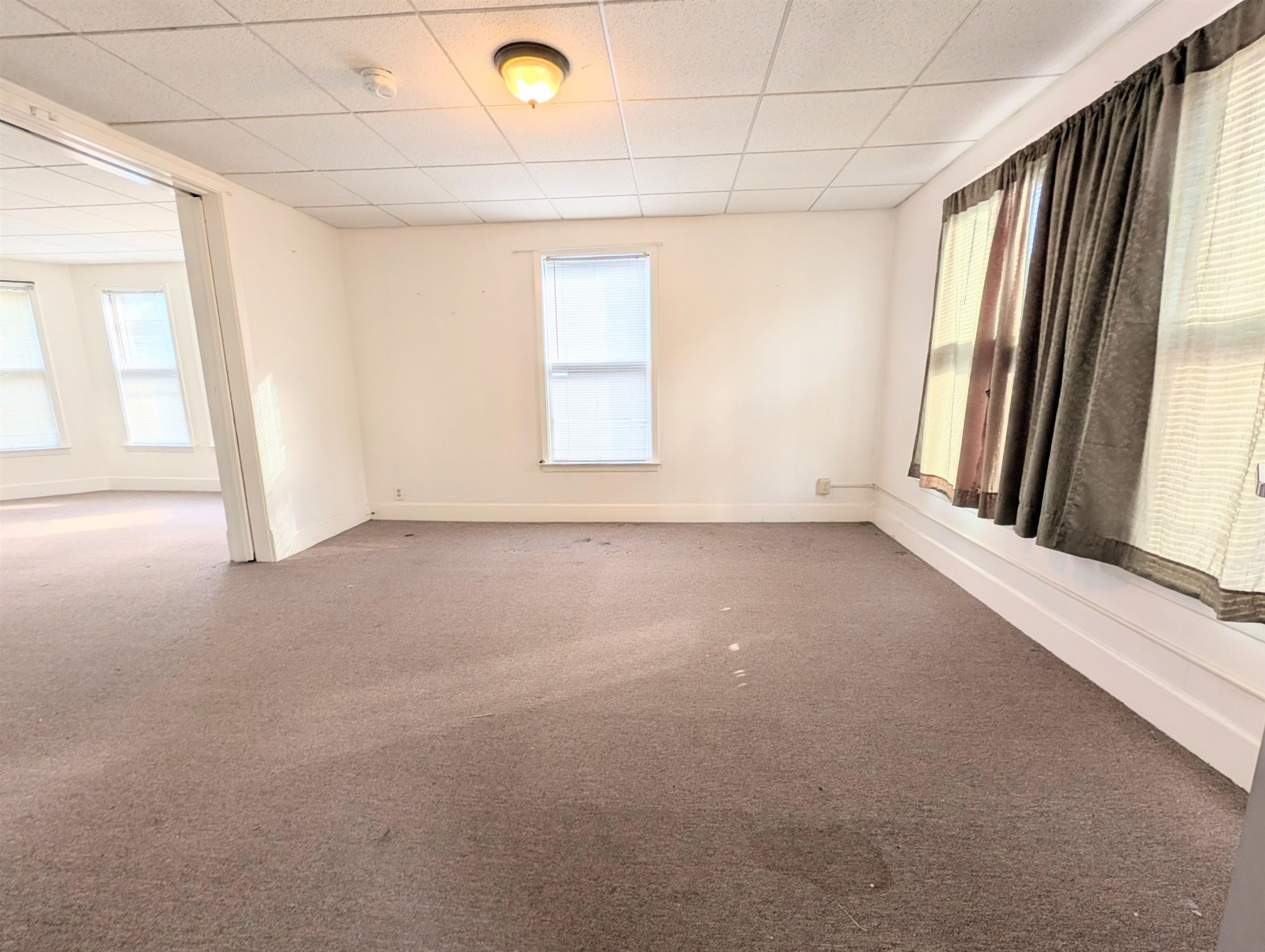 400 Cliff Street Property Photo 6
