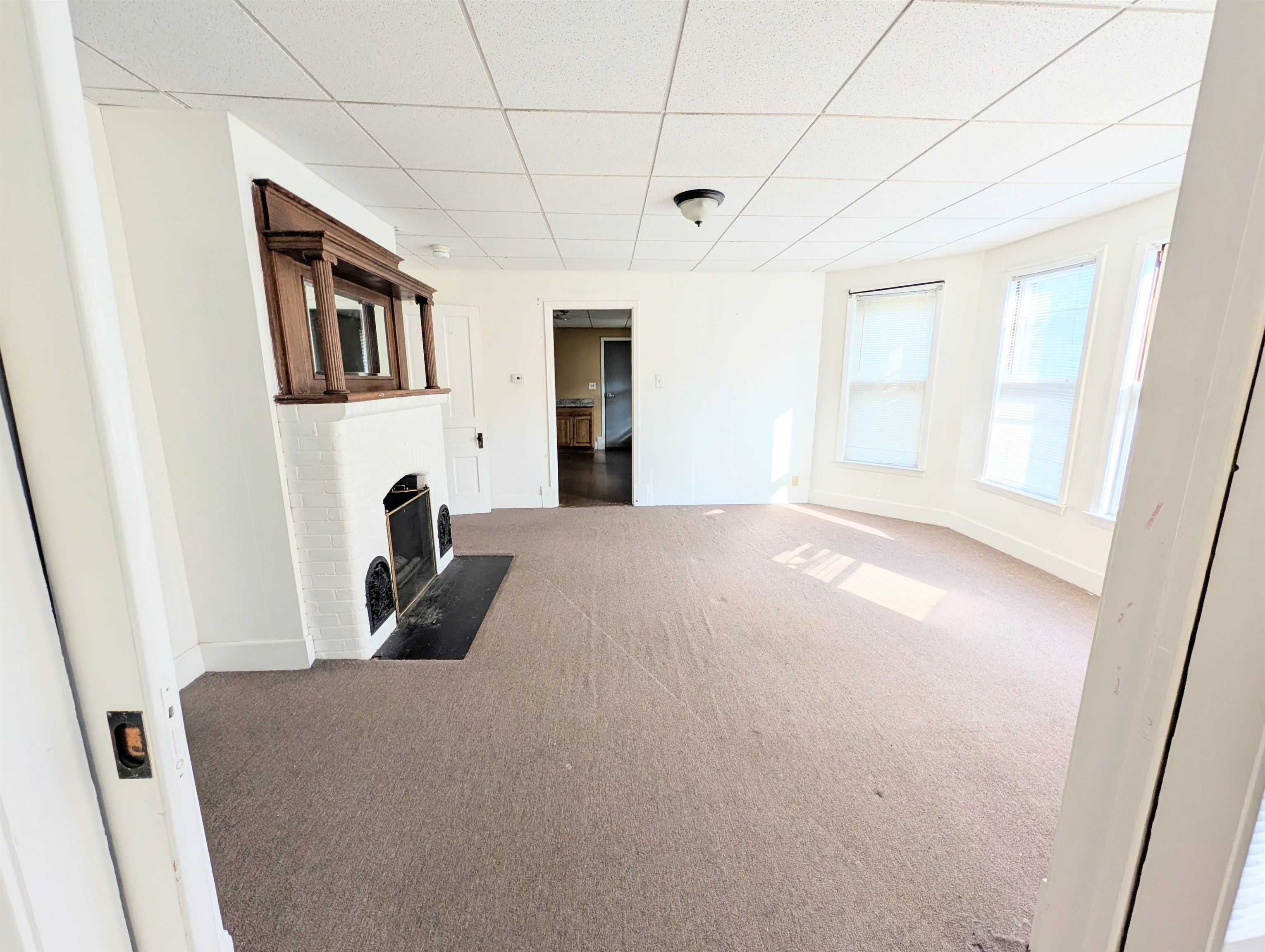 400 Cliff Street Property Photo 8