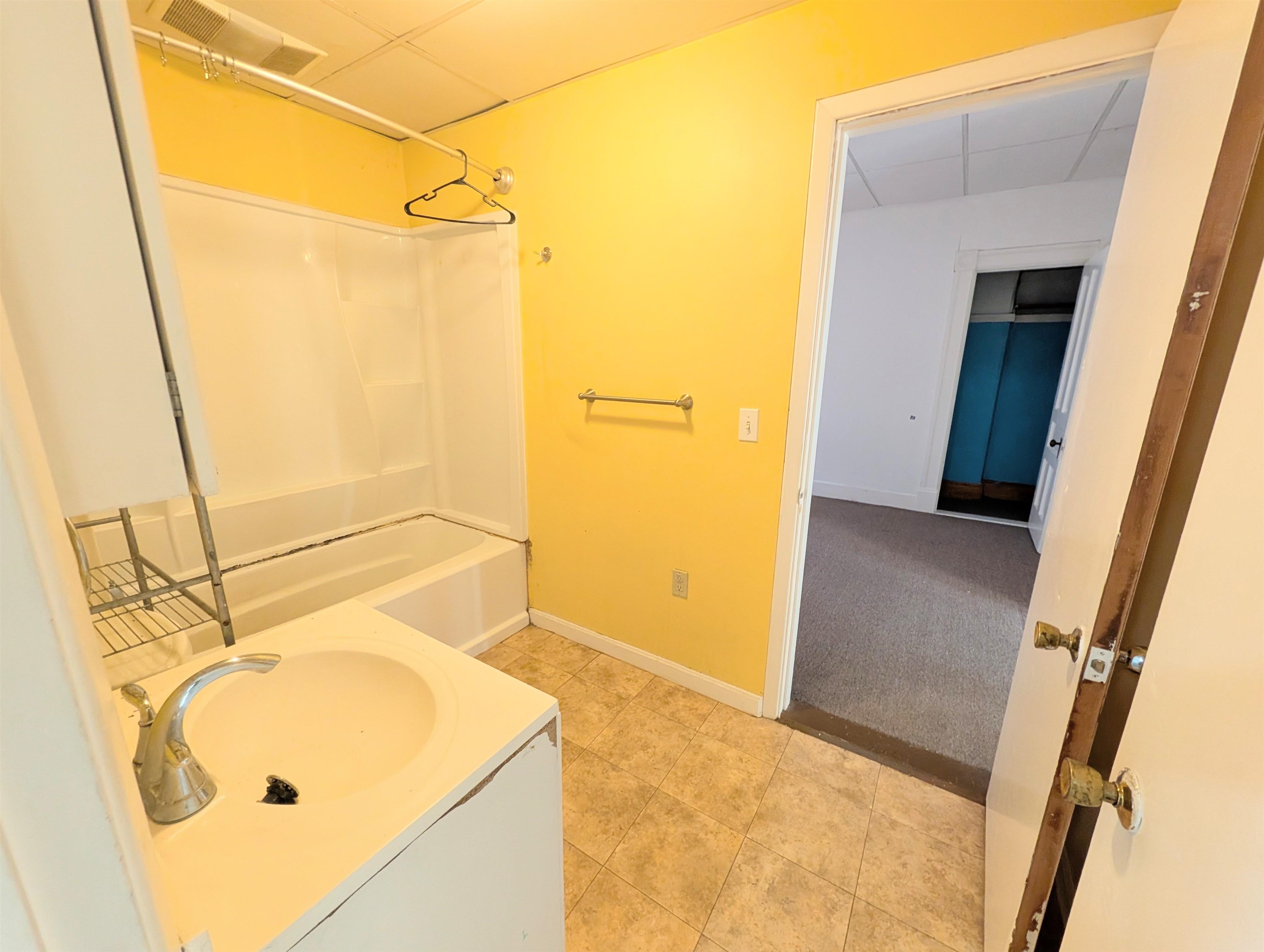 400 Cliff Street Property Photo 13