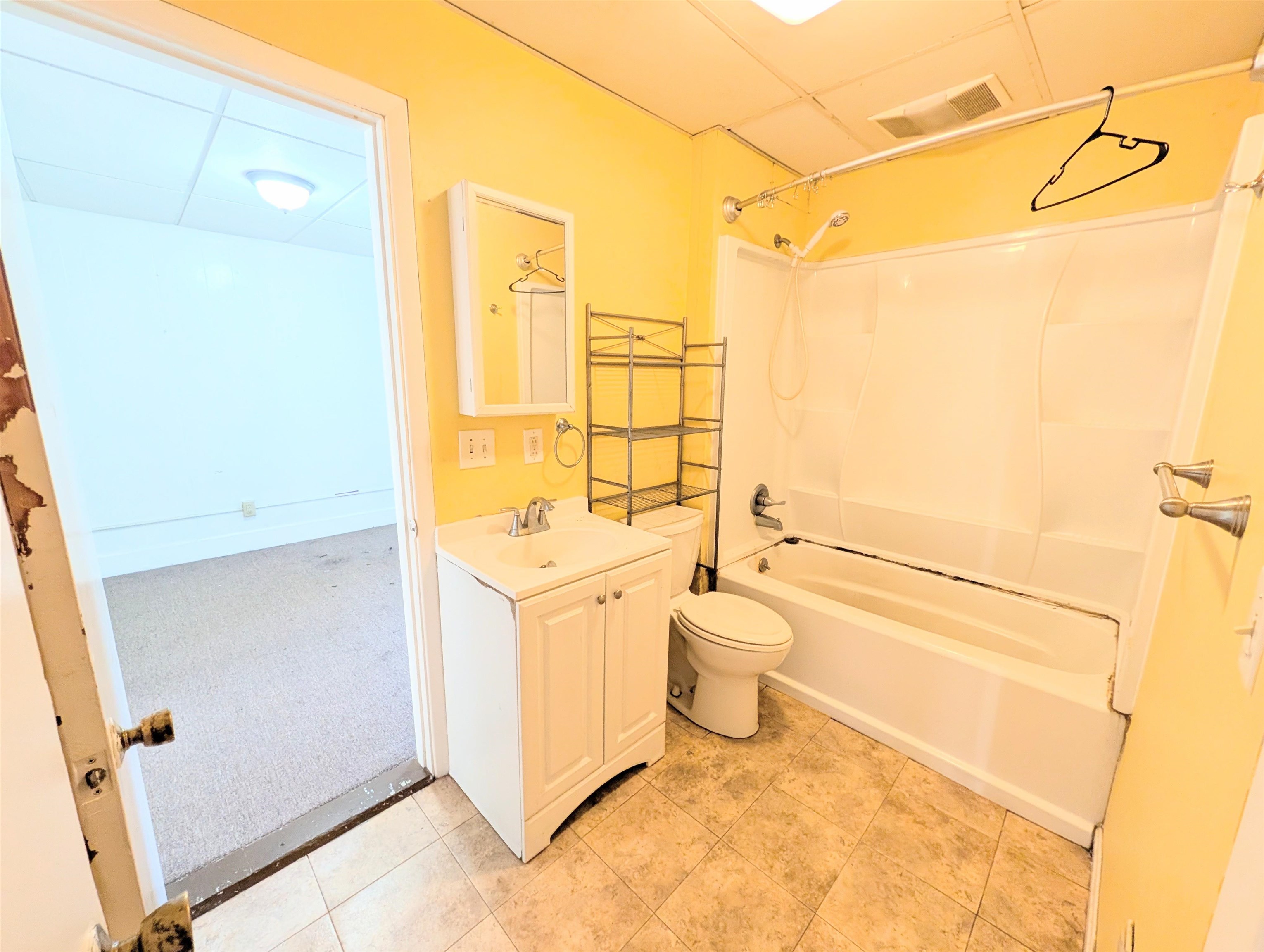 400 Cliff Street Property Photo 14