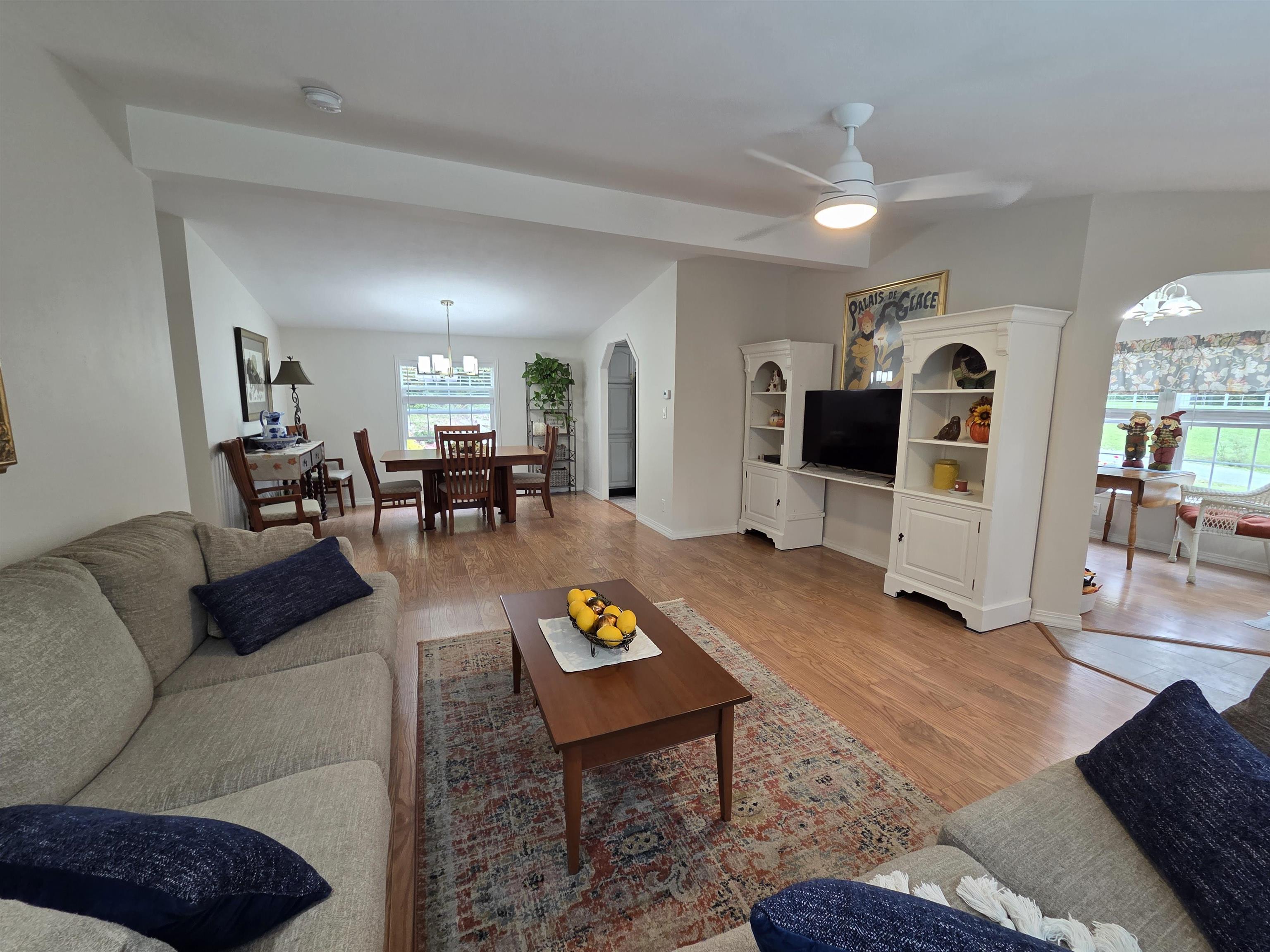 12 Perry Road Property Photo 6